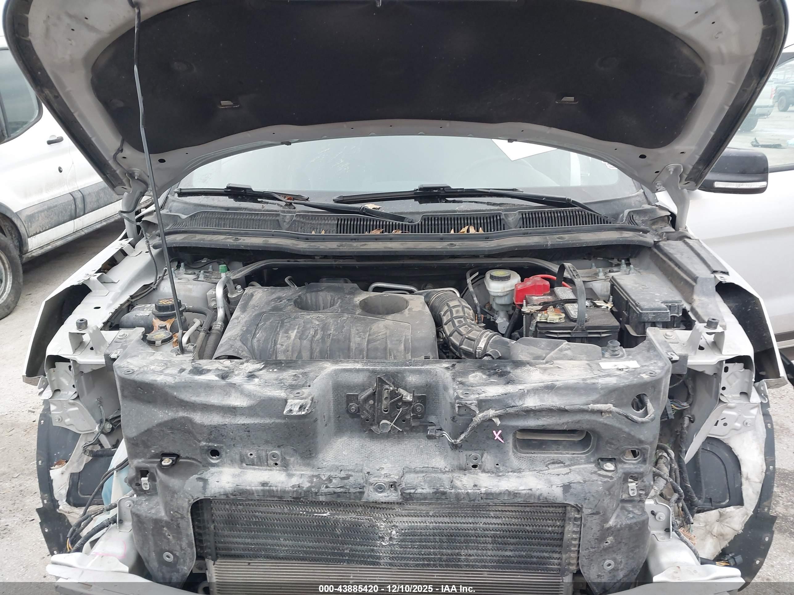 FORD EXPLORER image 10