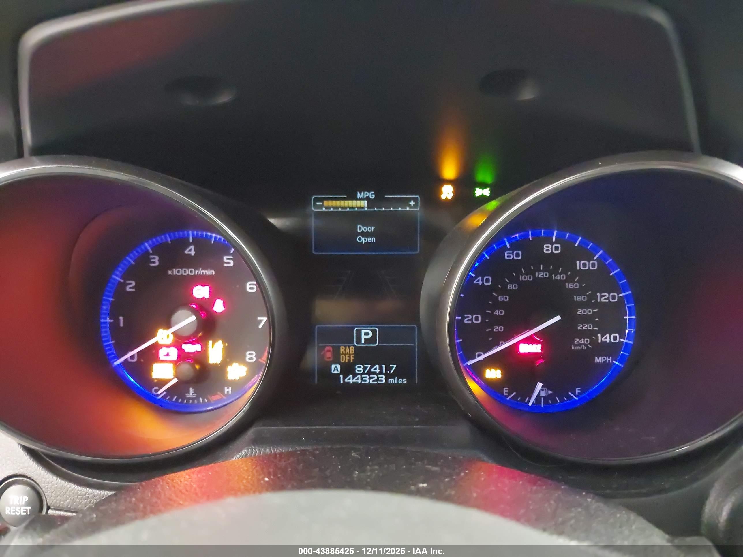 SUBARU LEGACY image 7