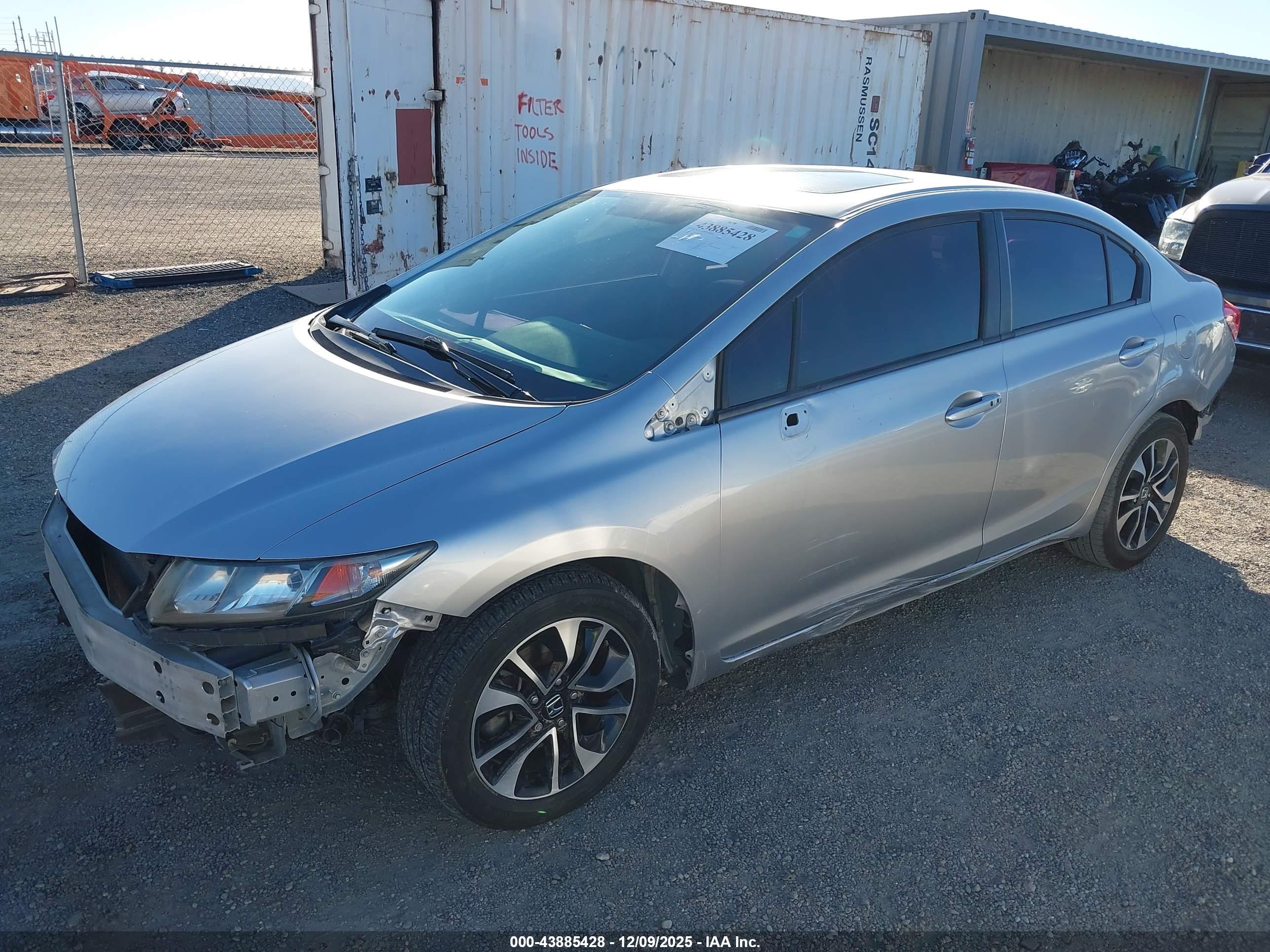 HONDA CIVIC image 2