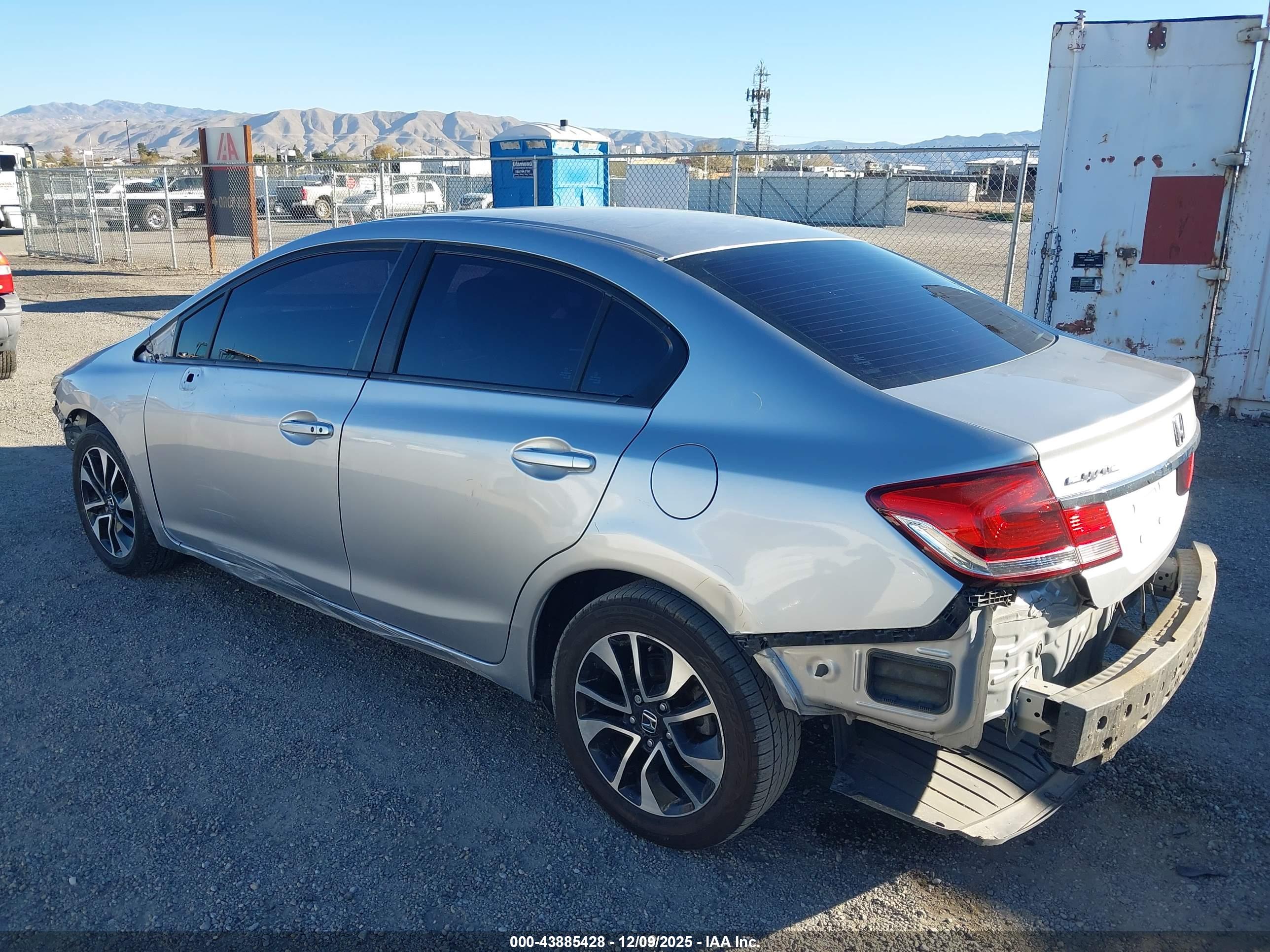 HONDA CIVIC image 3