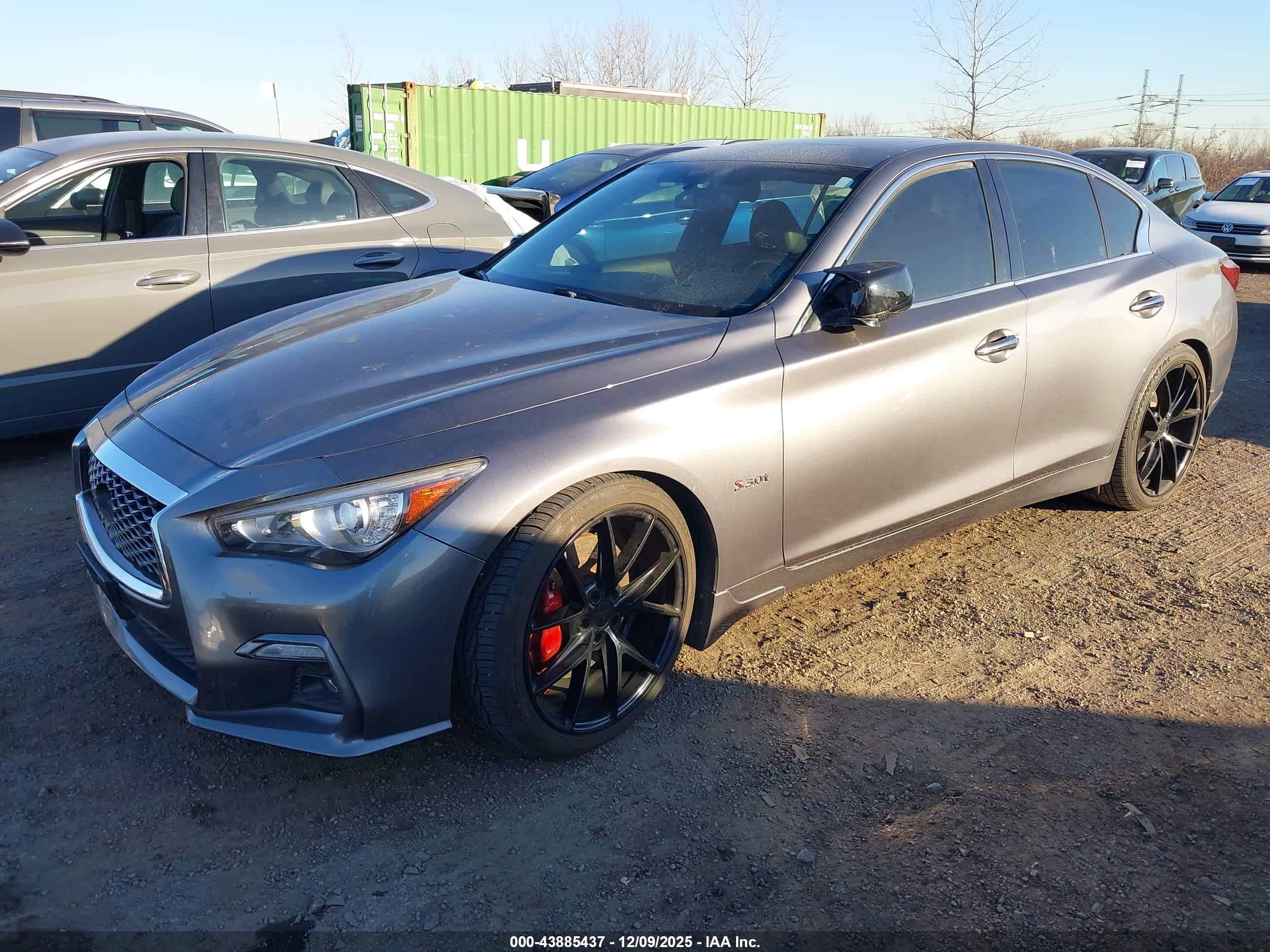 INFINITI Q50 image 2