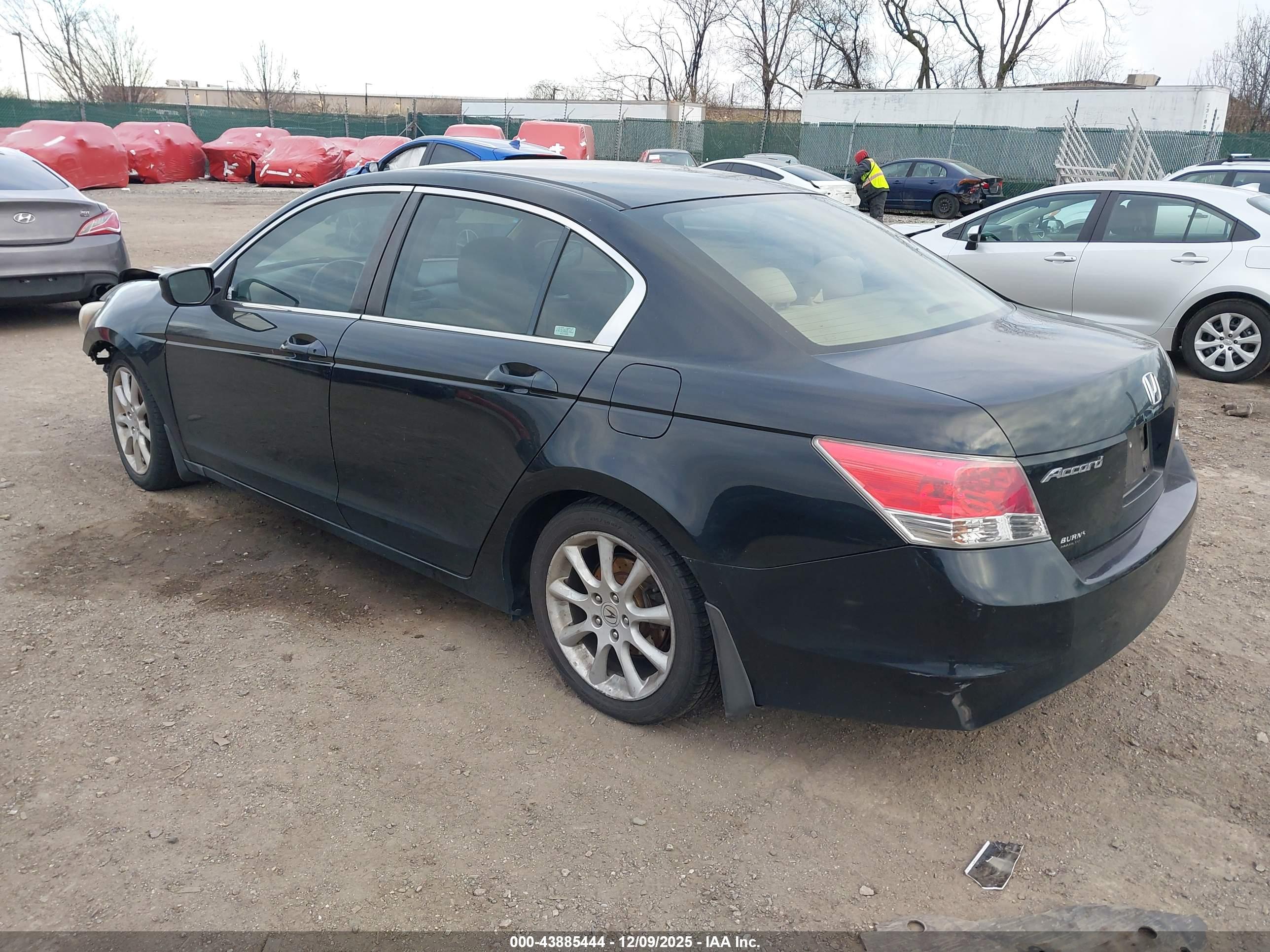 HONDA ACCORD image 3