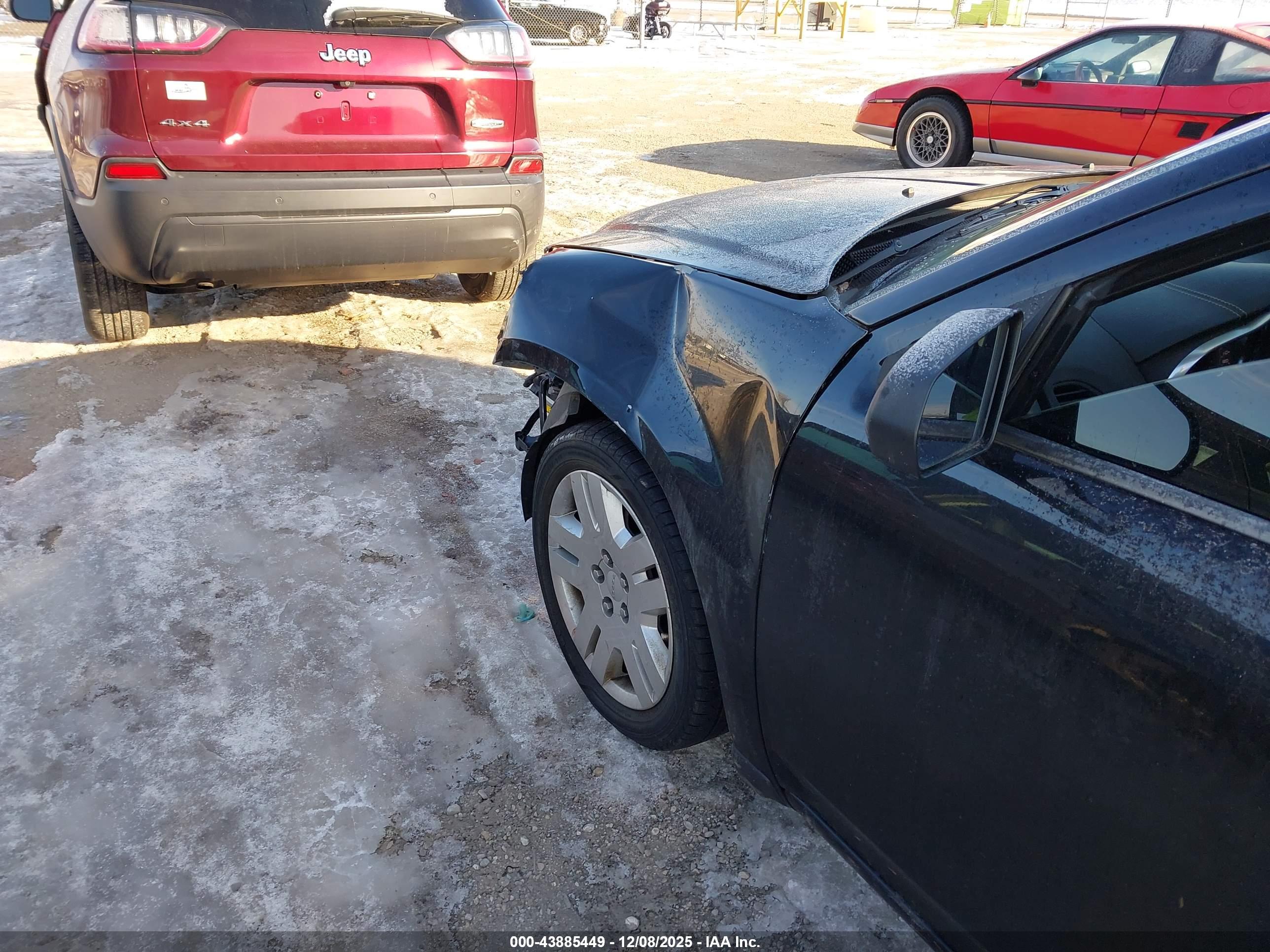 DODGE AVENGER image 6