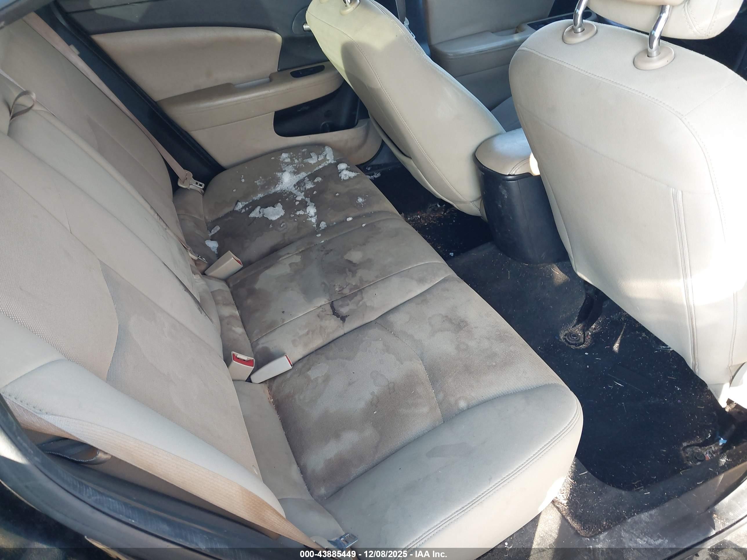 DODGE AVENGER image 8