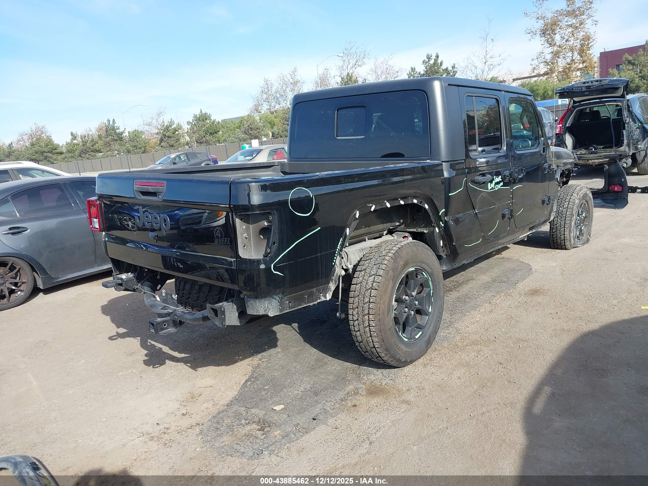 JEEP GLADIATOR image 4
