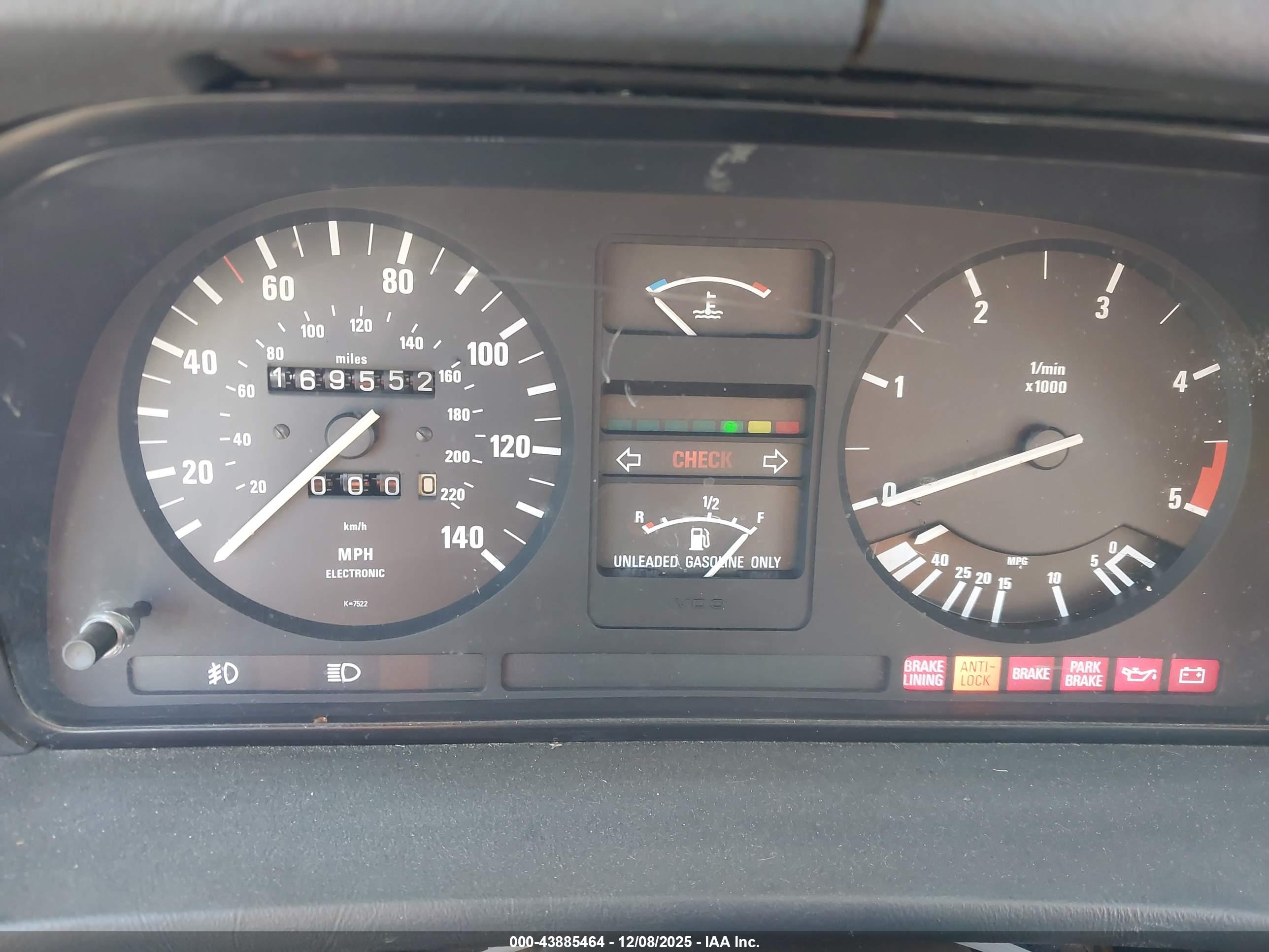 BMW 528 image 7