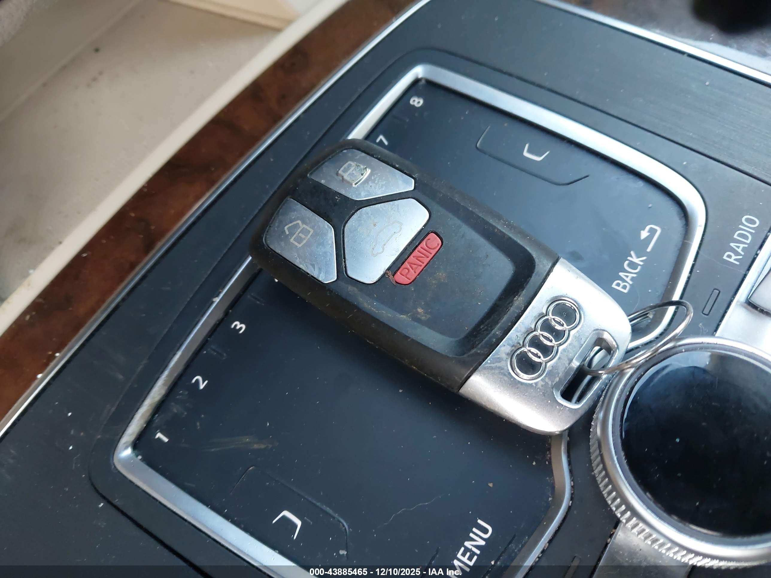 AUDI Q5 image 11