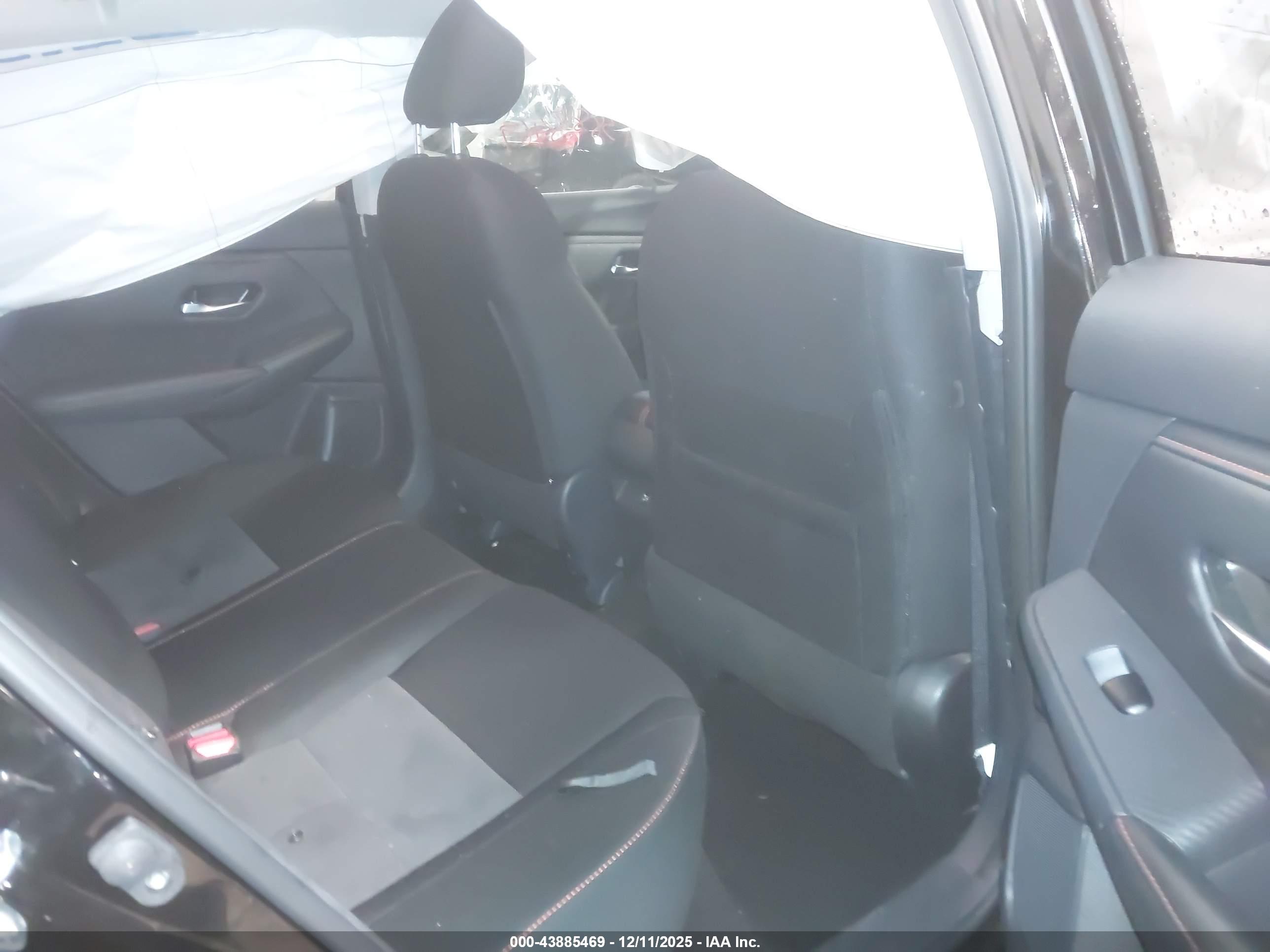 NISSAN SENTRA image 8