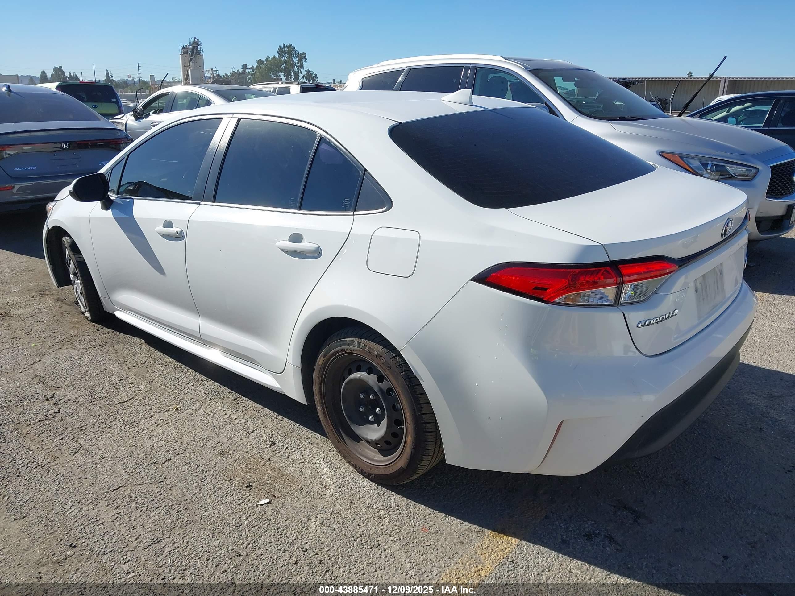 TOYOTA COROLLA image 3