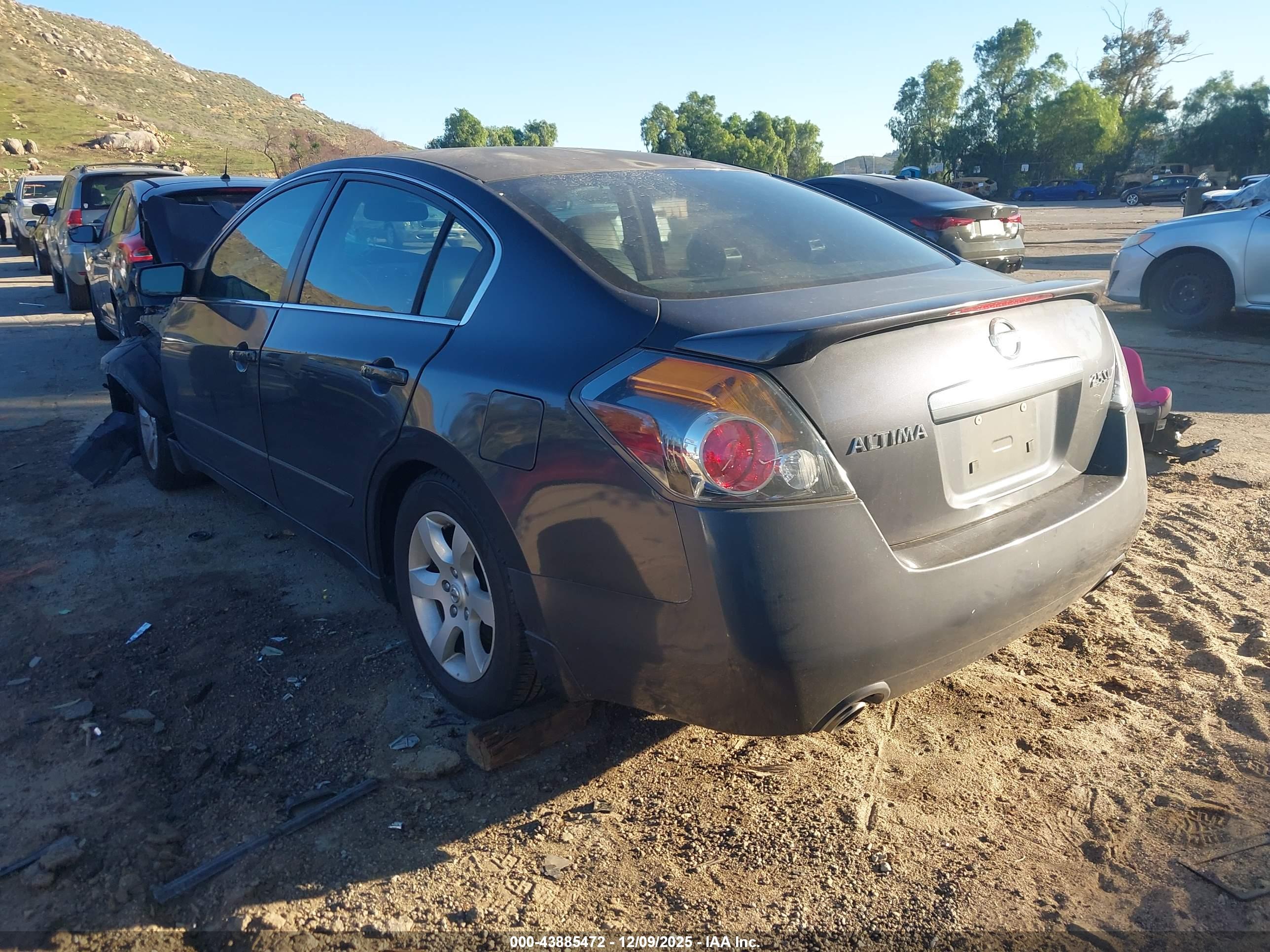 NISSAN ALTIMA image 3