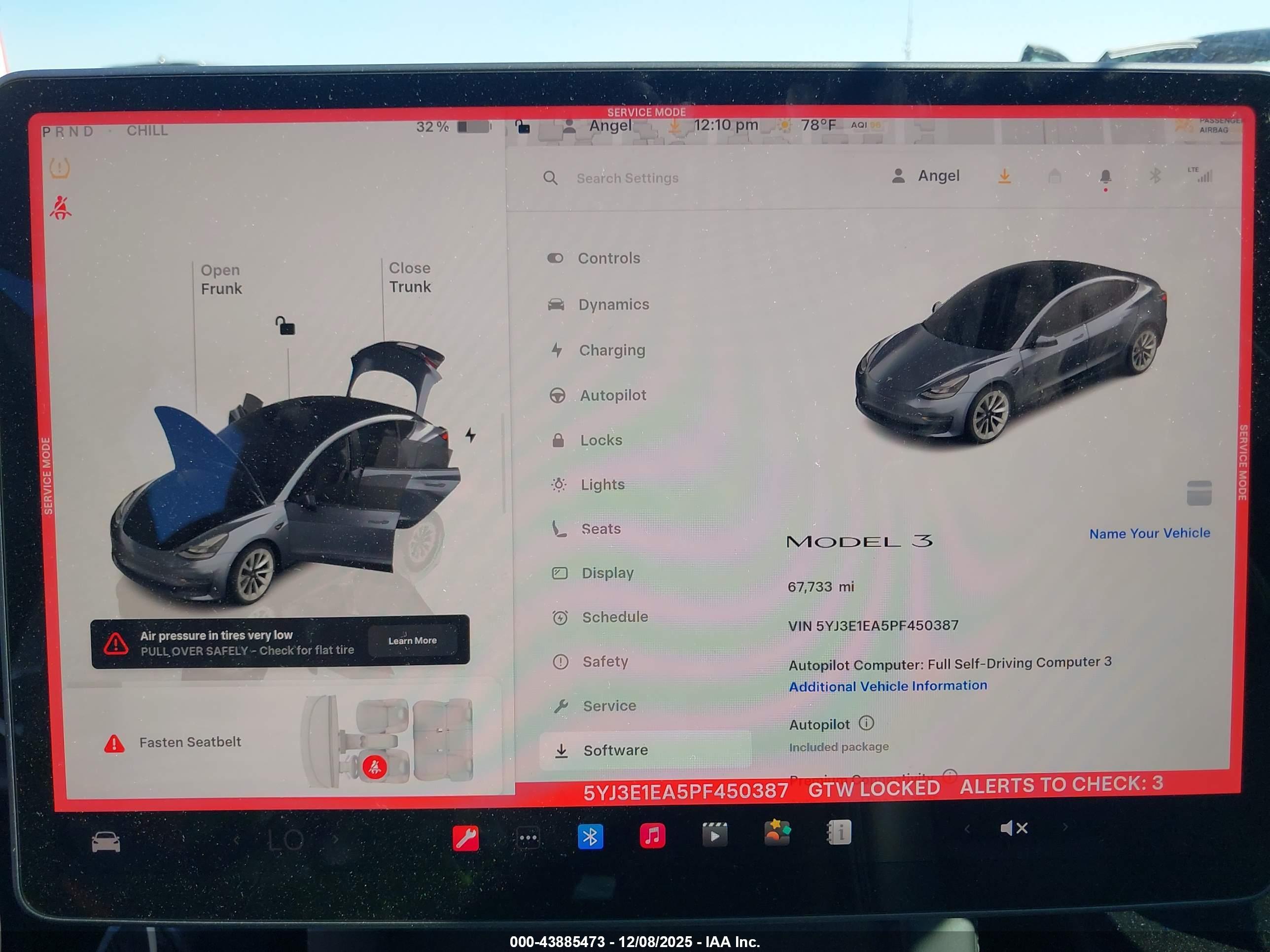 TESLA MODEL image 7