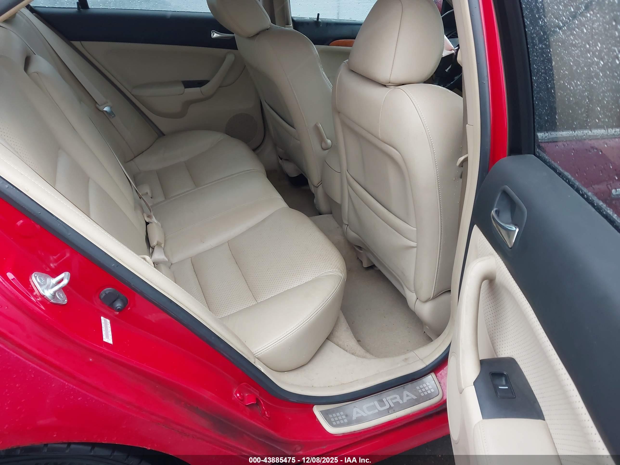 ACURA TSX image 8