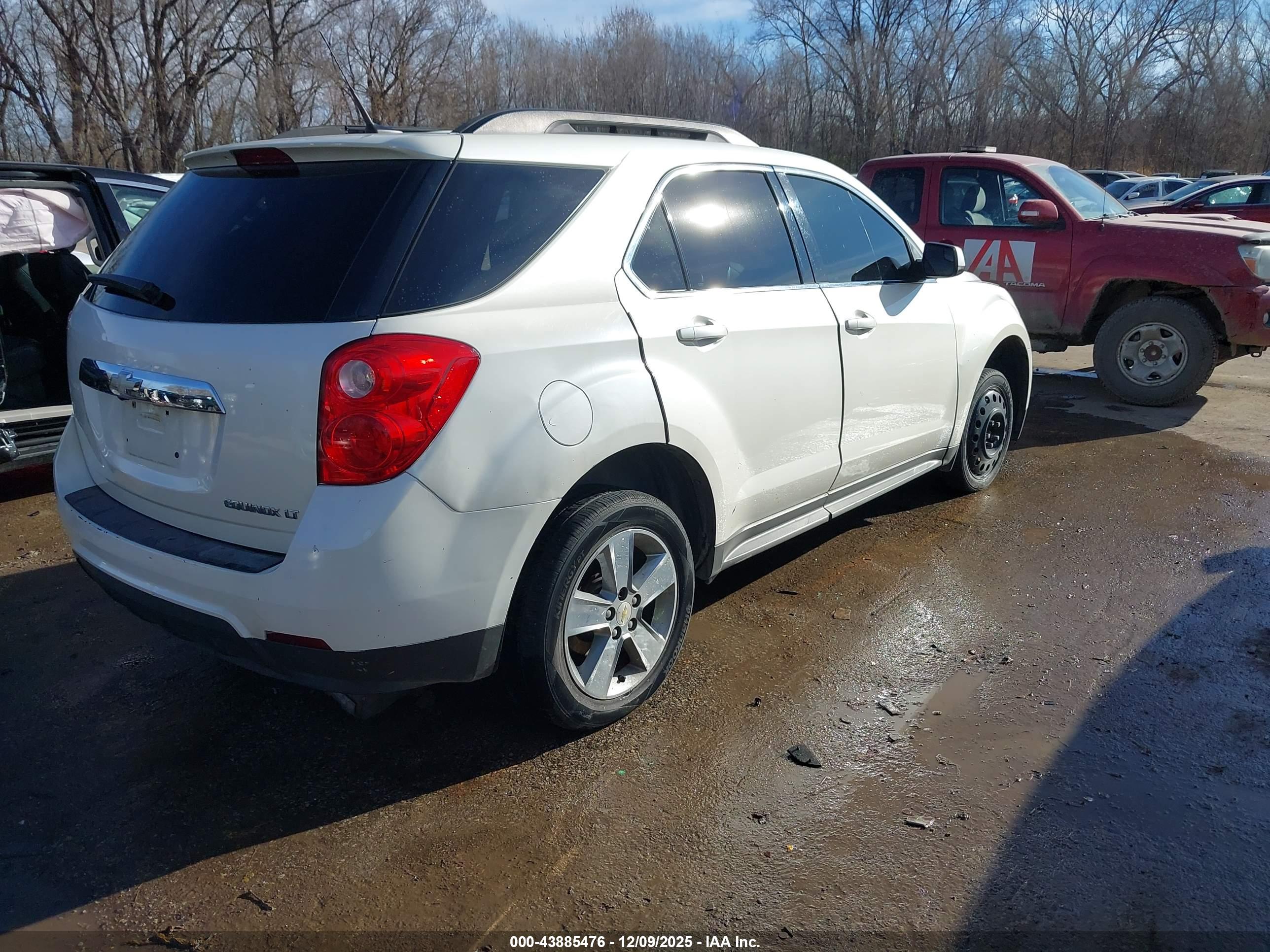 CHEVROLET EQUINOX image 4