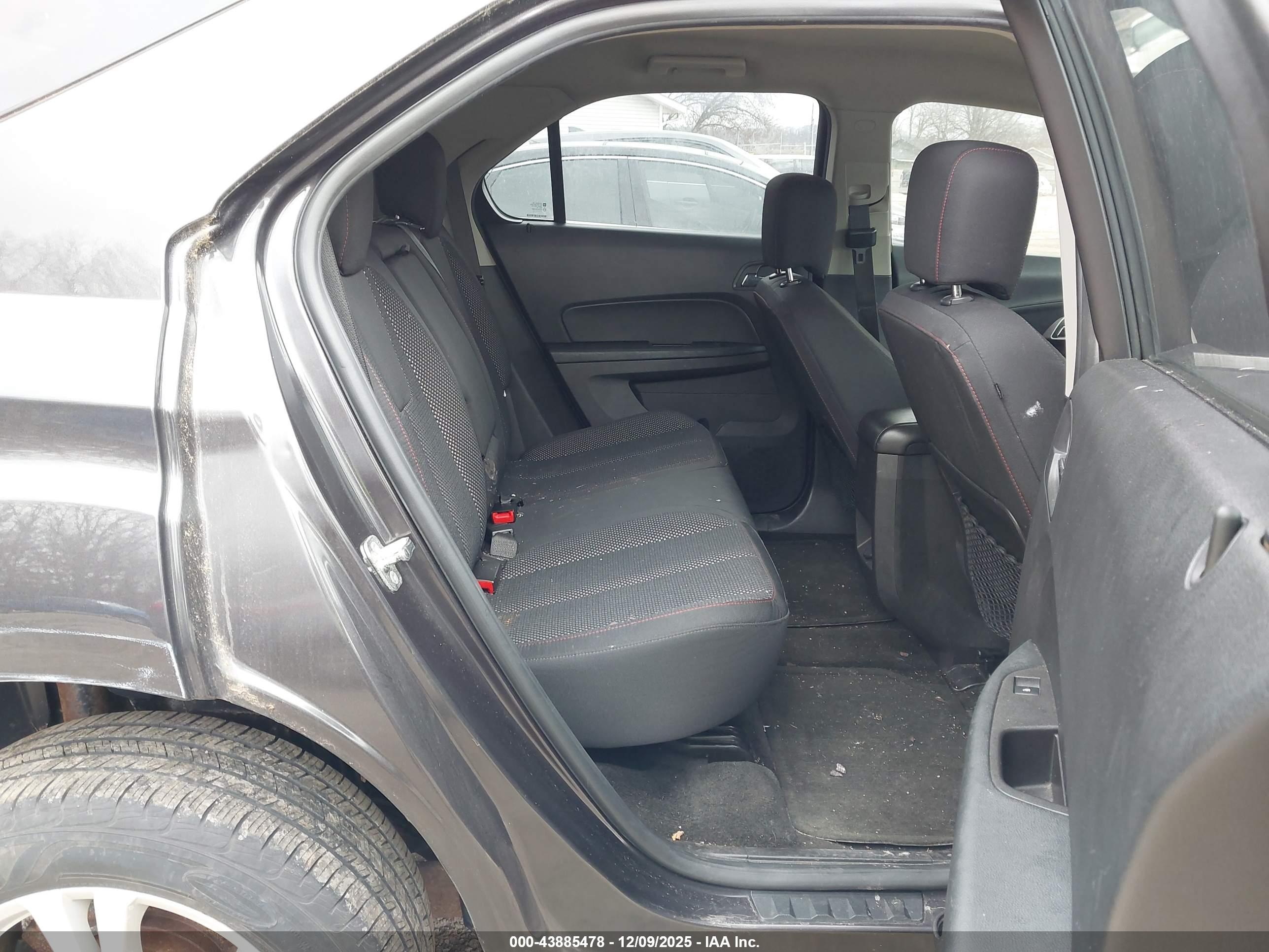 CHEVROLET EQUINOX image 8
