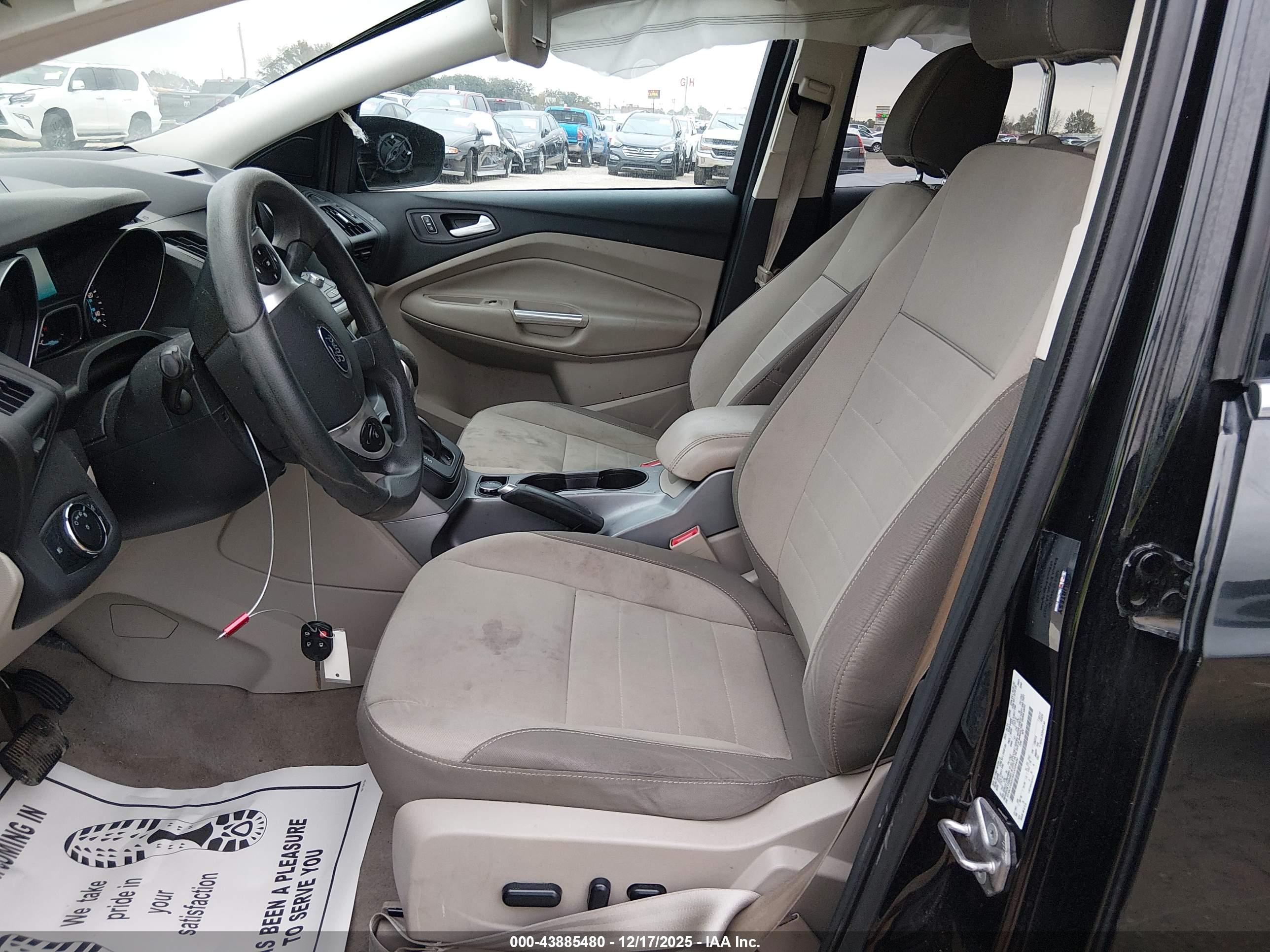 FORD ESCAPE image 5