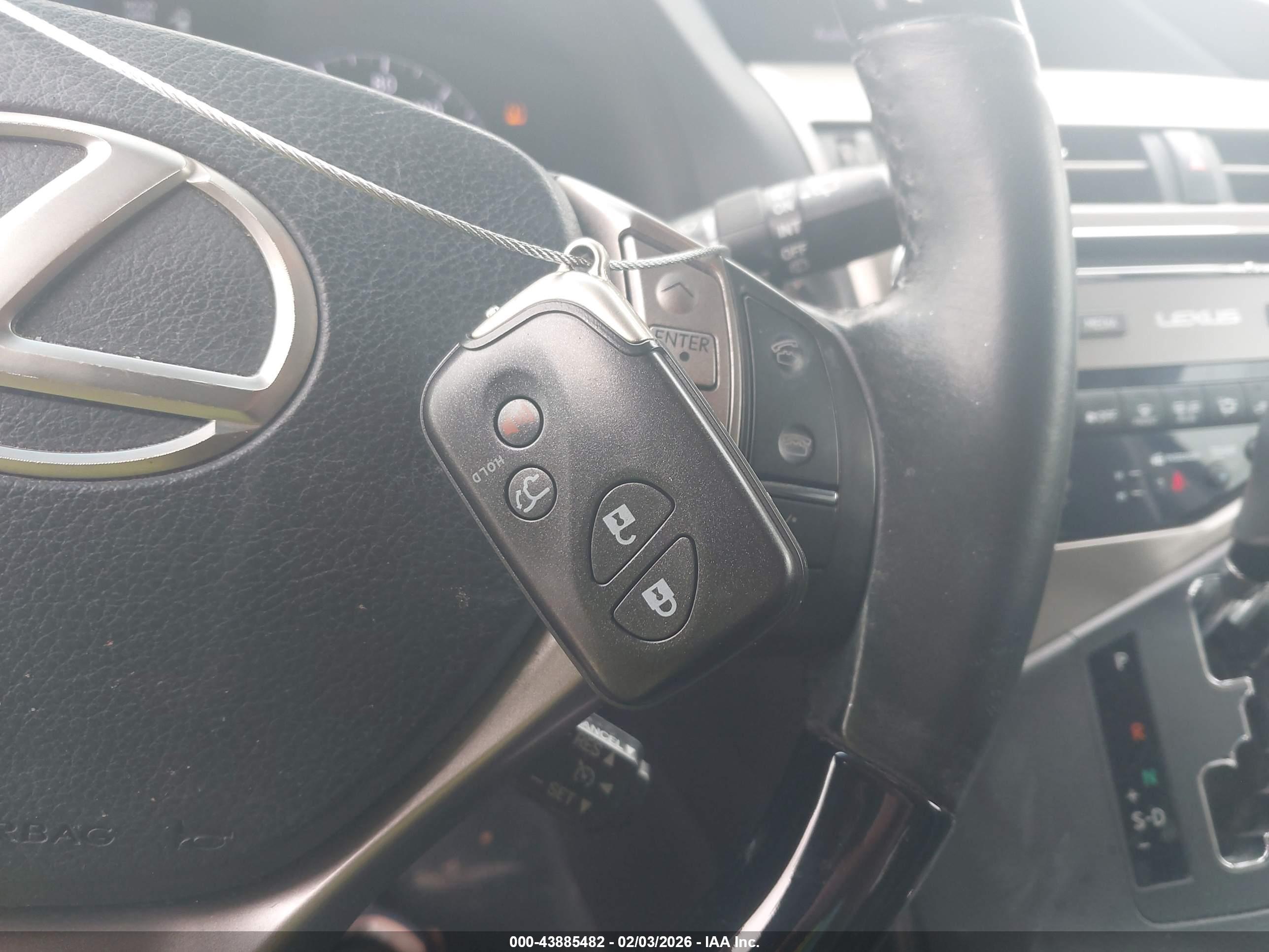 LEXUS RX image 11