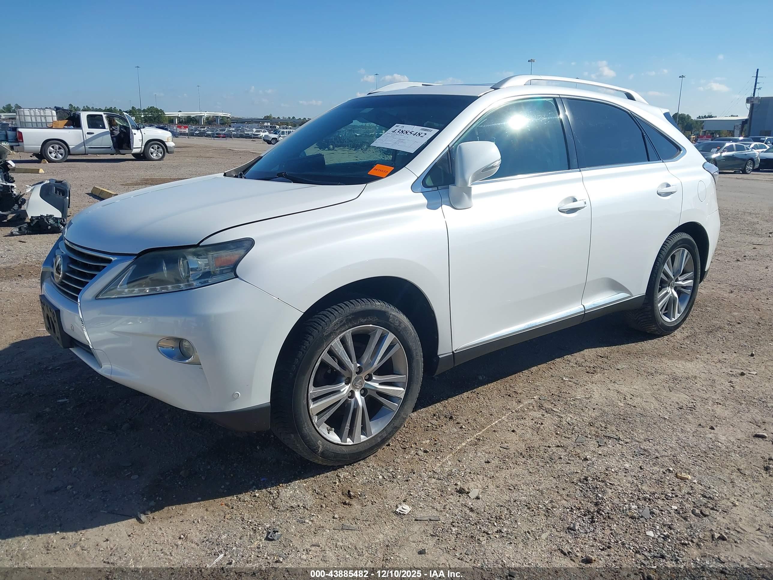 LEXUS RX image 2