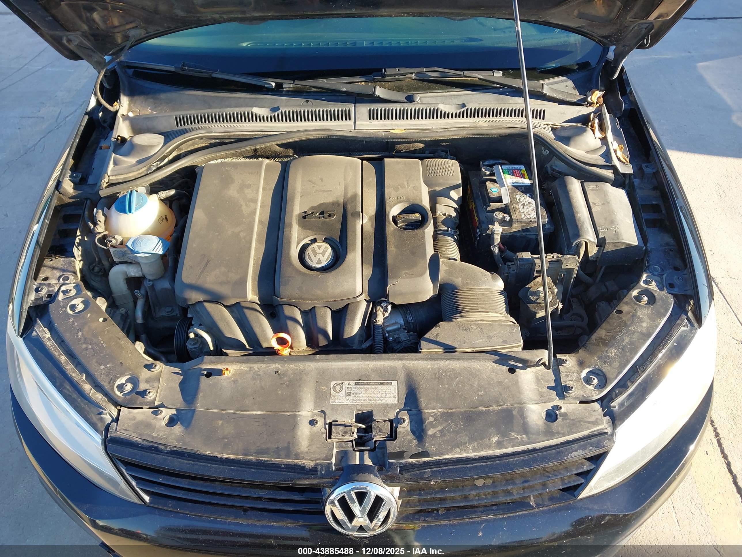 VOLKSWAGEN JETTA image 10