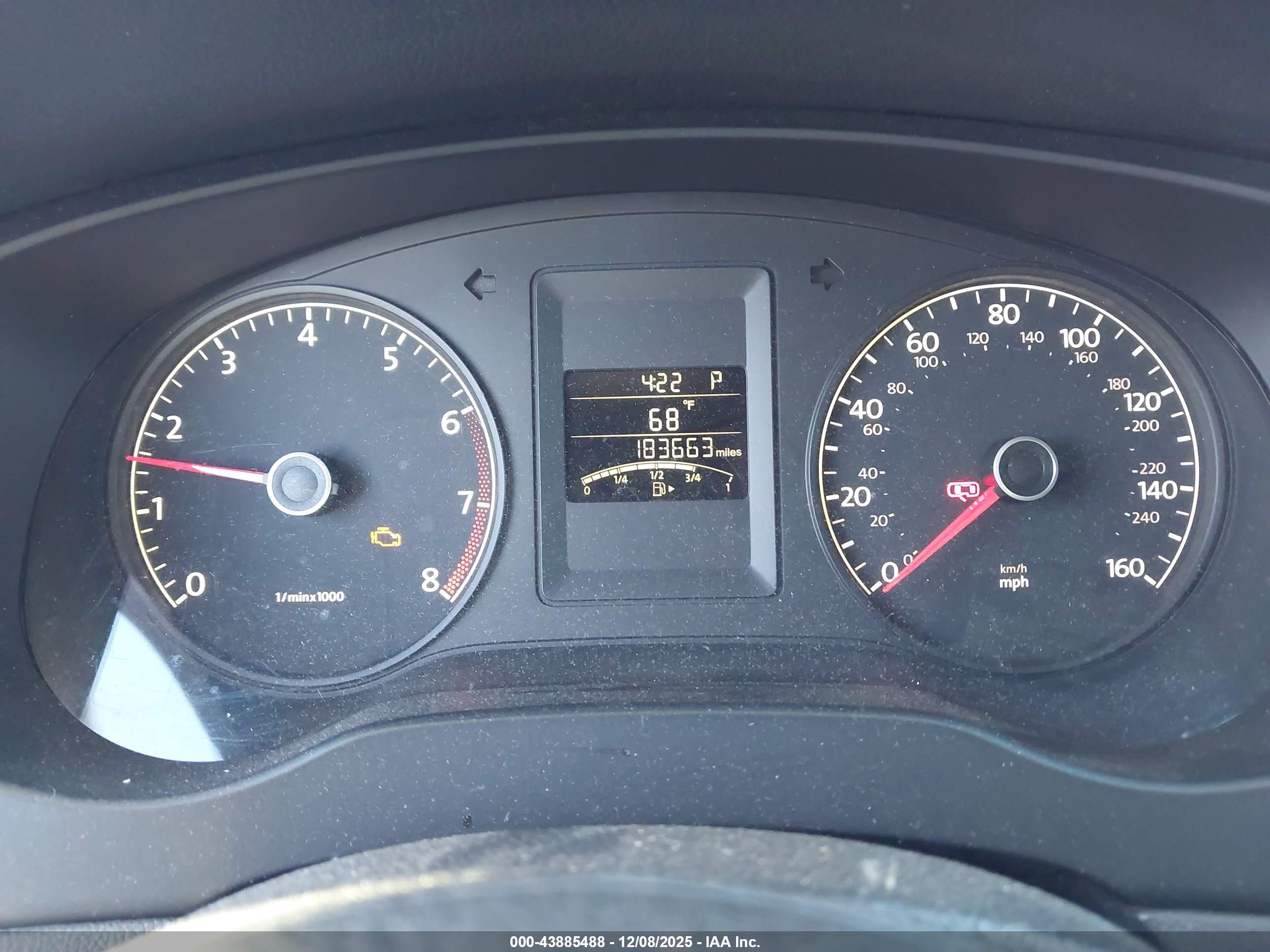 VOLKSWAGEN JETTA image 7
