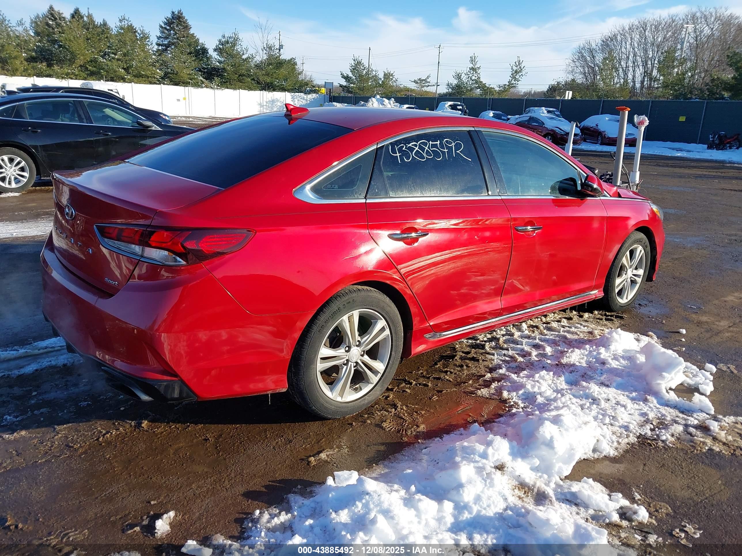HYUNDAI SONATA image 4