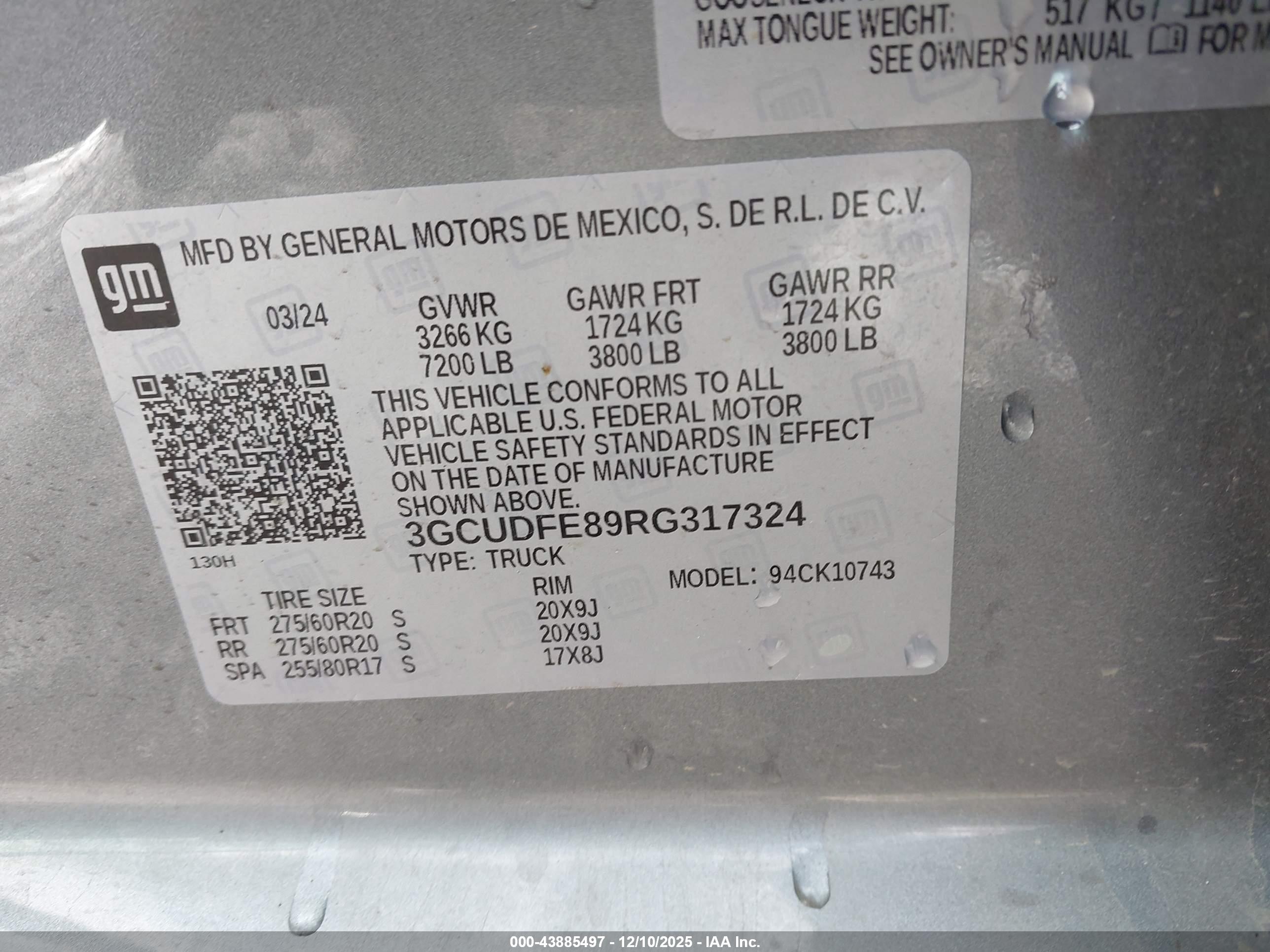 CHEVROLET SILVERADO image 9