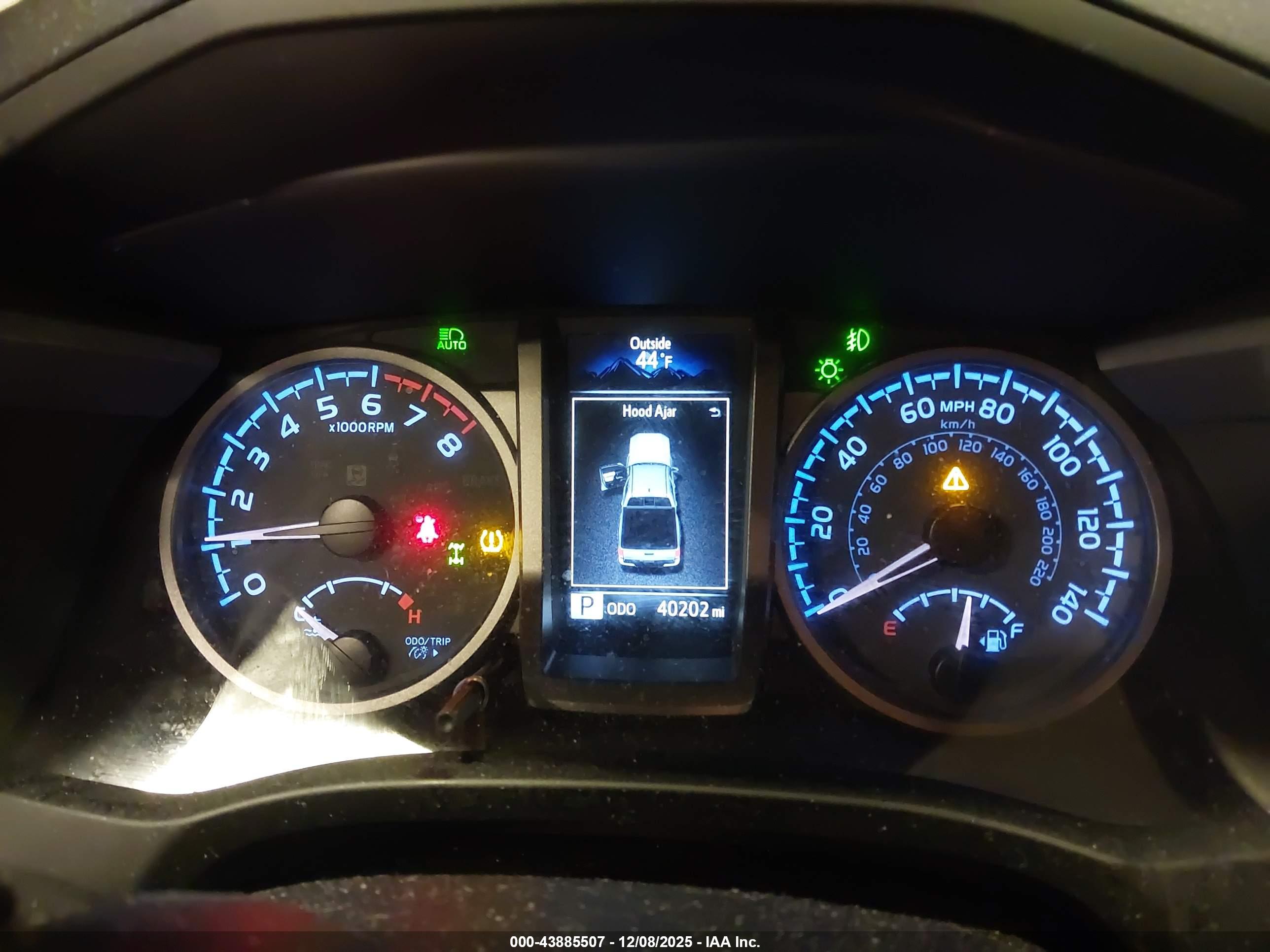 TOYOTA TACOMA image 7