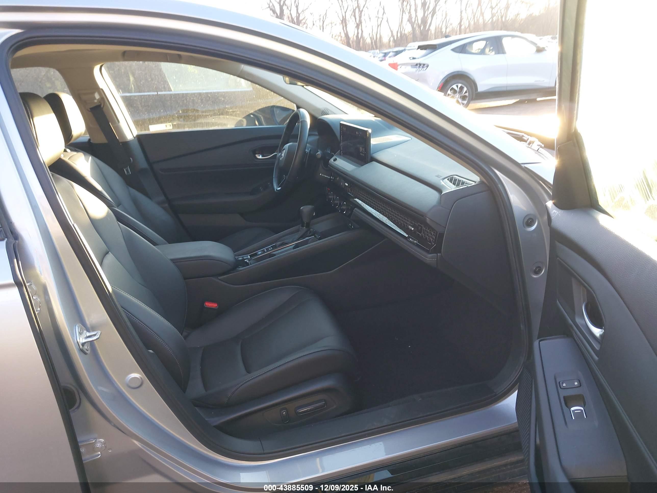 HONDA ACCORD image 5