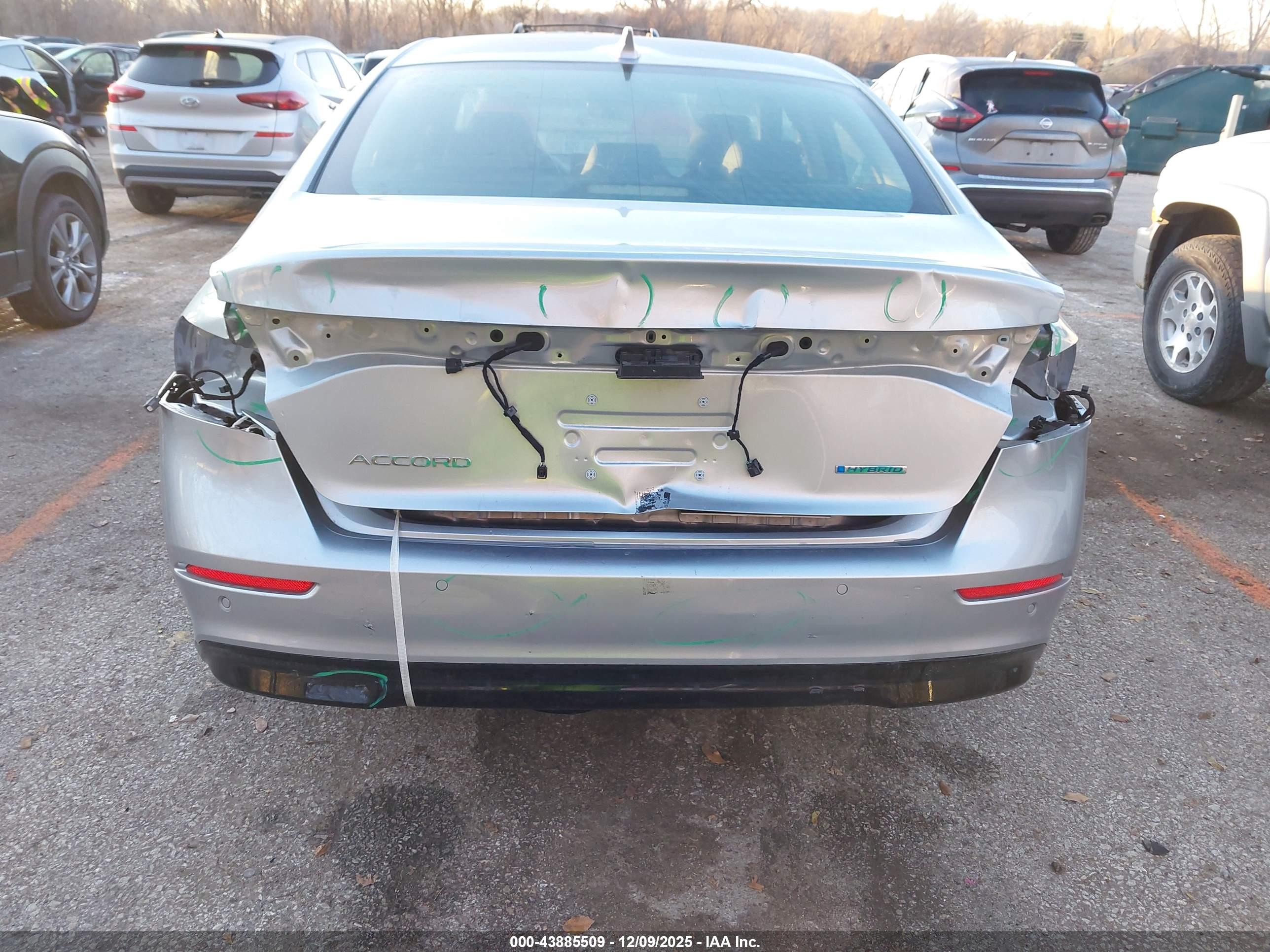 HONDA ACCORD image 6