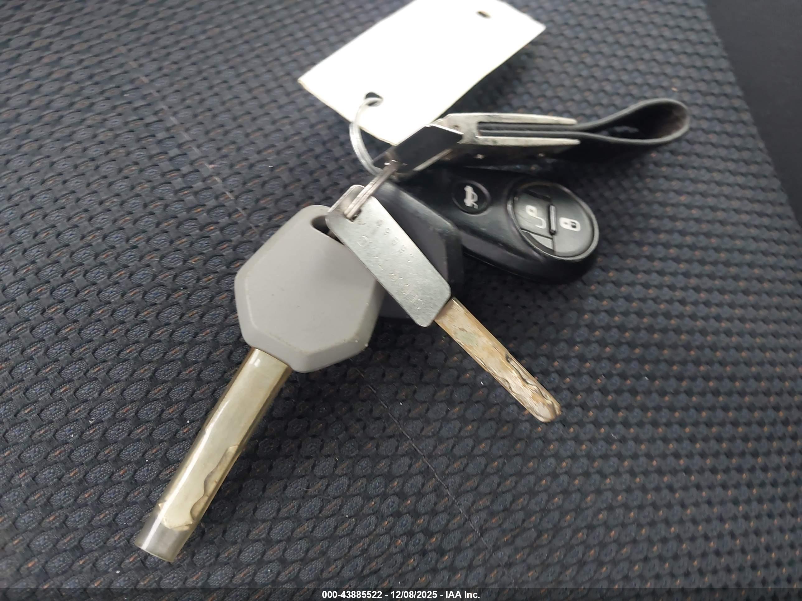 SUBARU FORESTER image 11