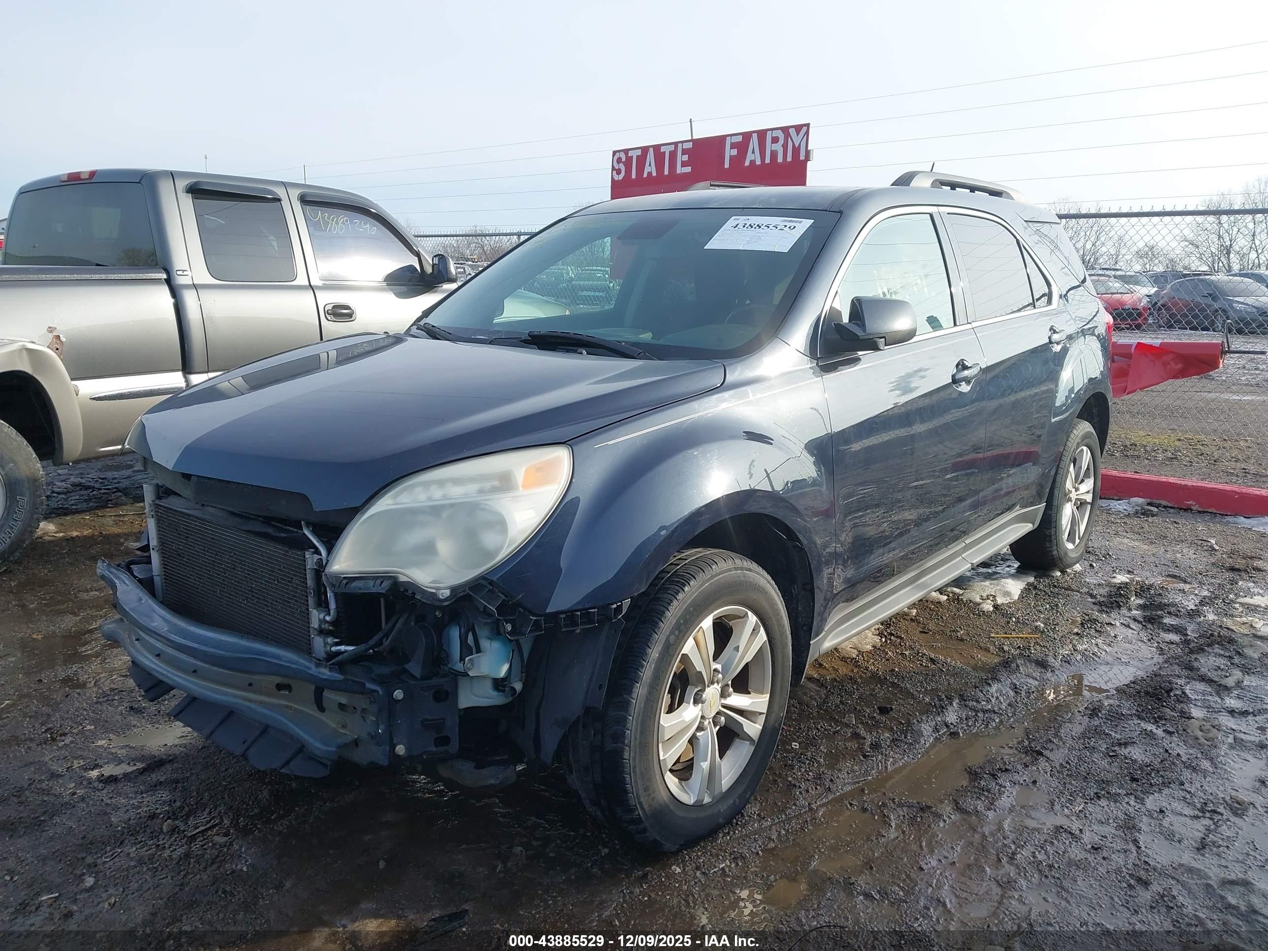 CHEVROLET EQUINOX image 2