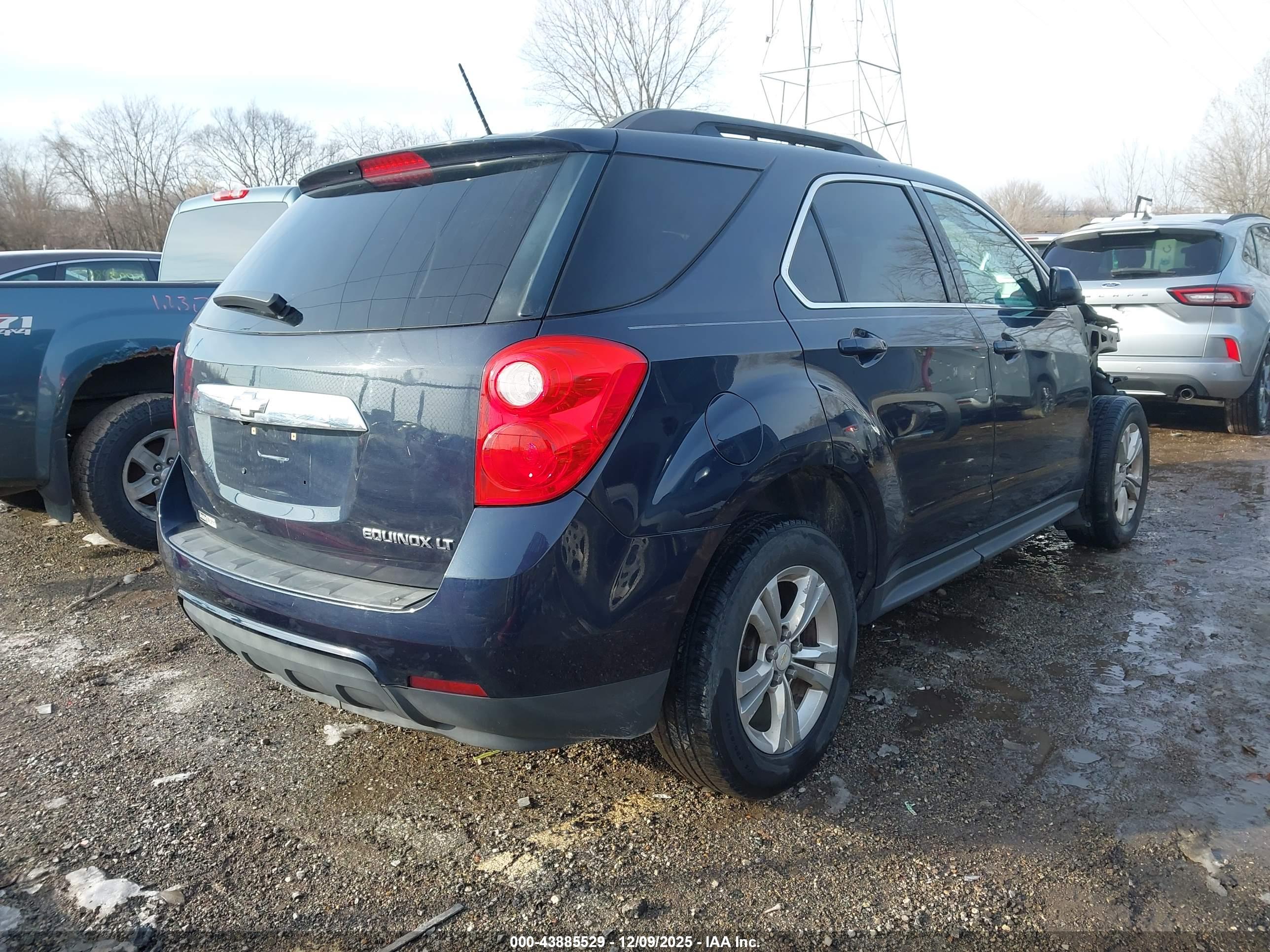 CHEVROLET EQUINOX image 4