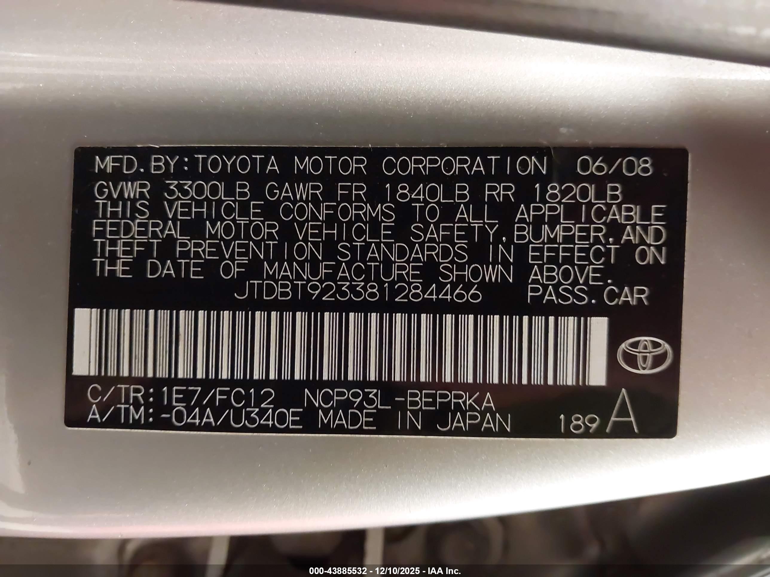 TOYOTA YARIS image 9