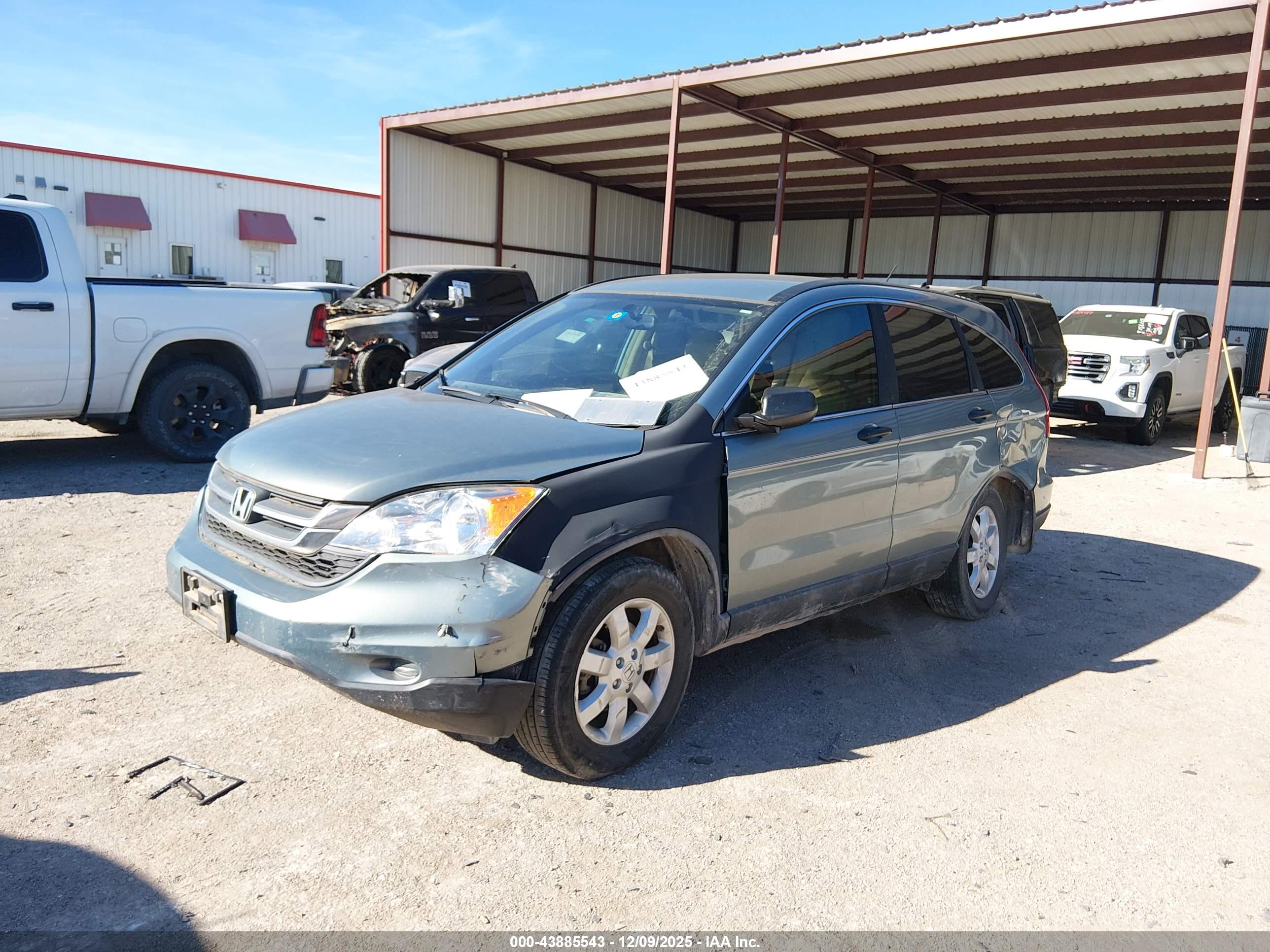 HONDA CR-V image 2