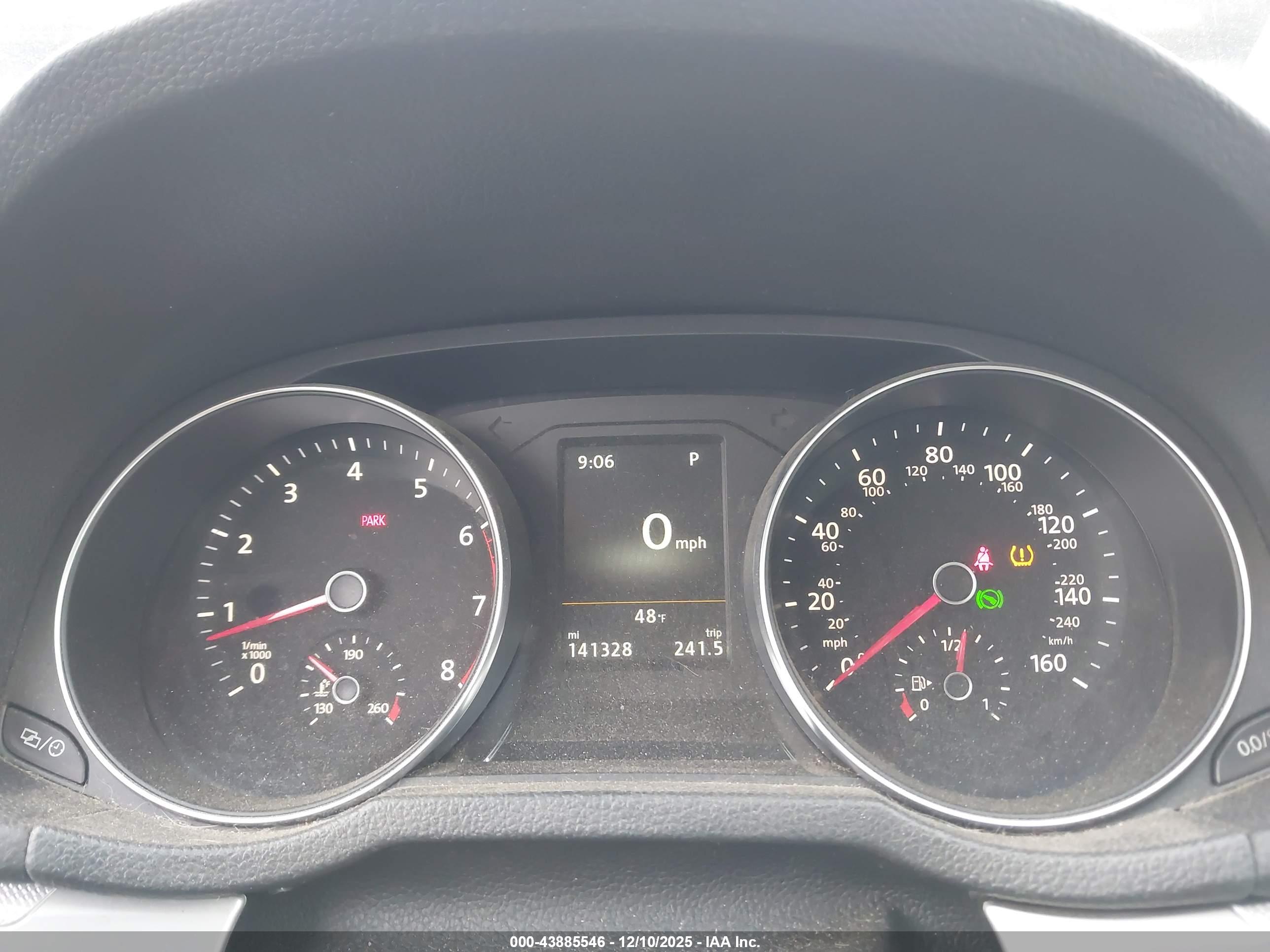 VOLKSWAGEN PASSAT image 7