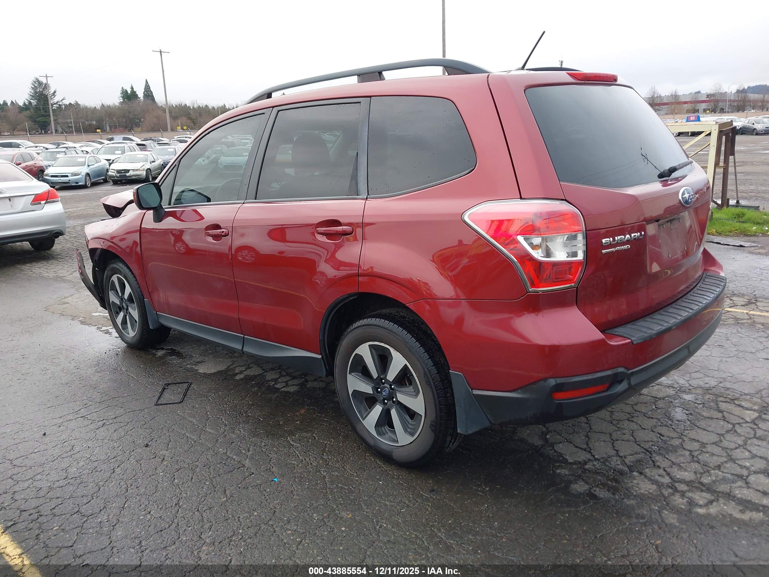 SUBARU FORESTER image 3