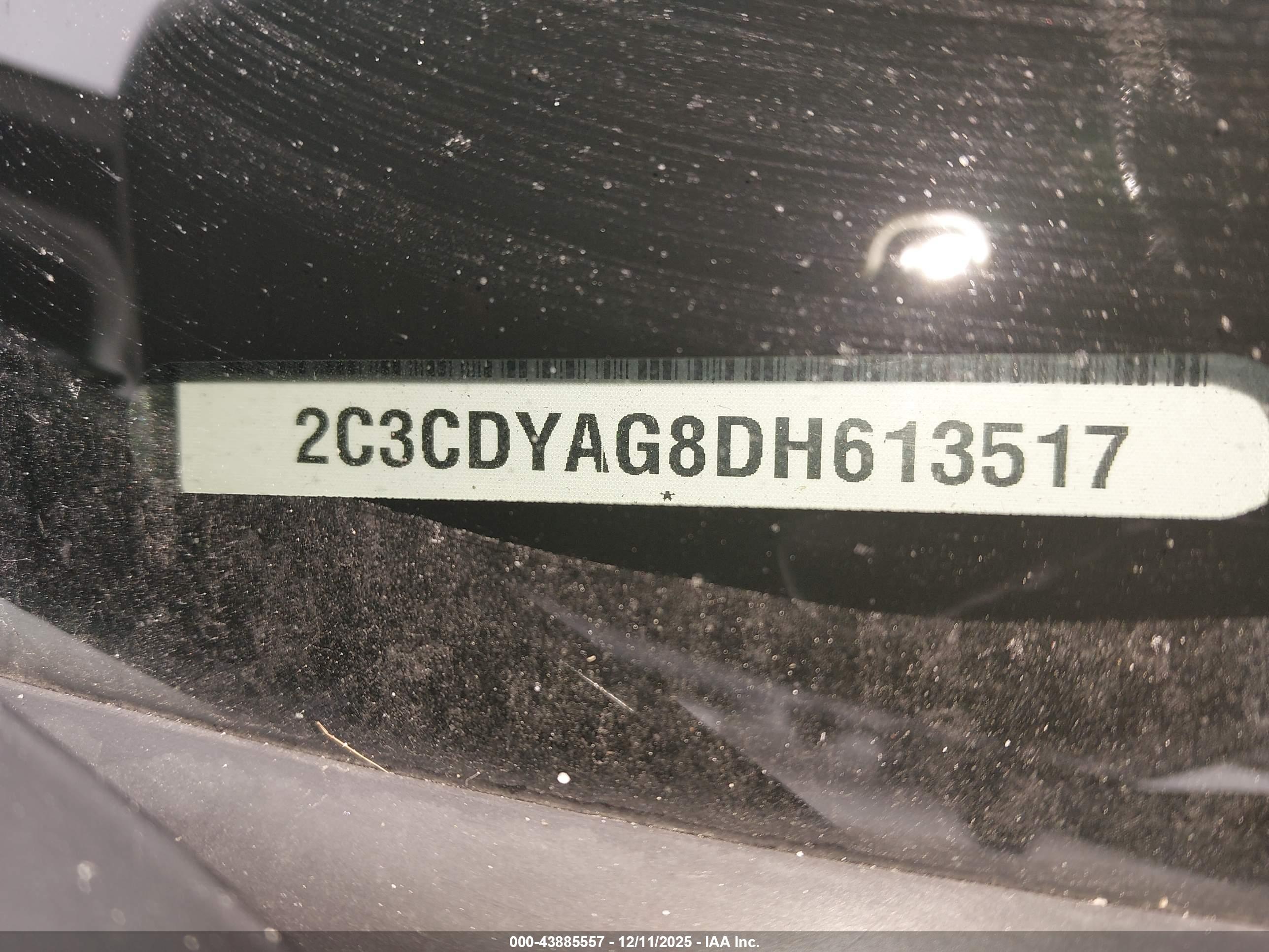DODGE CHALLENGER image 9