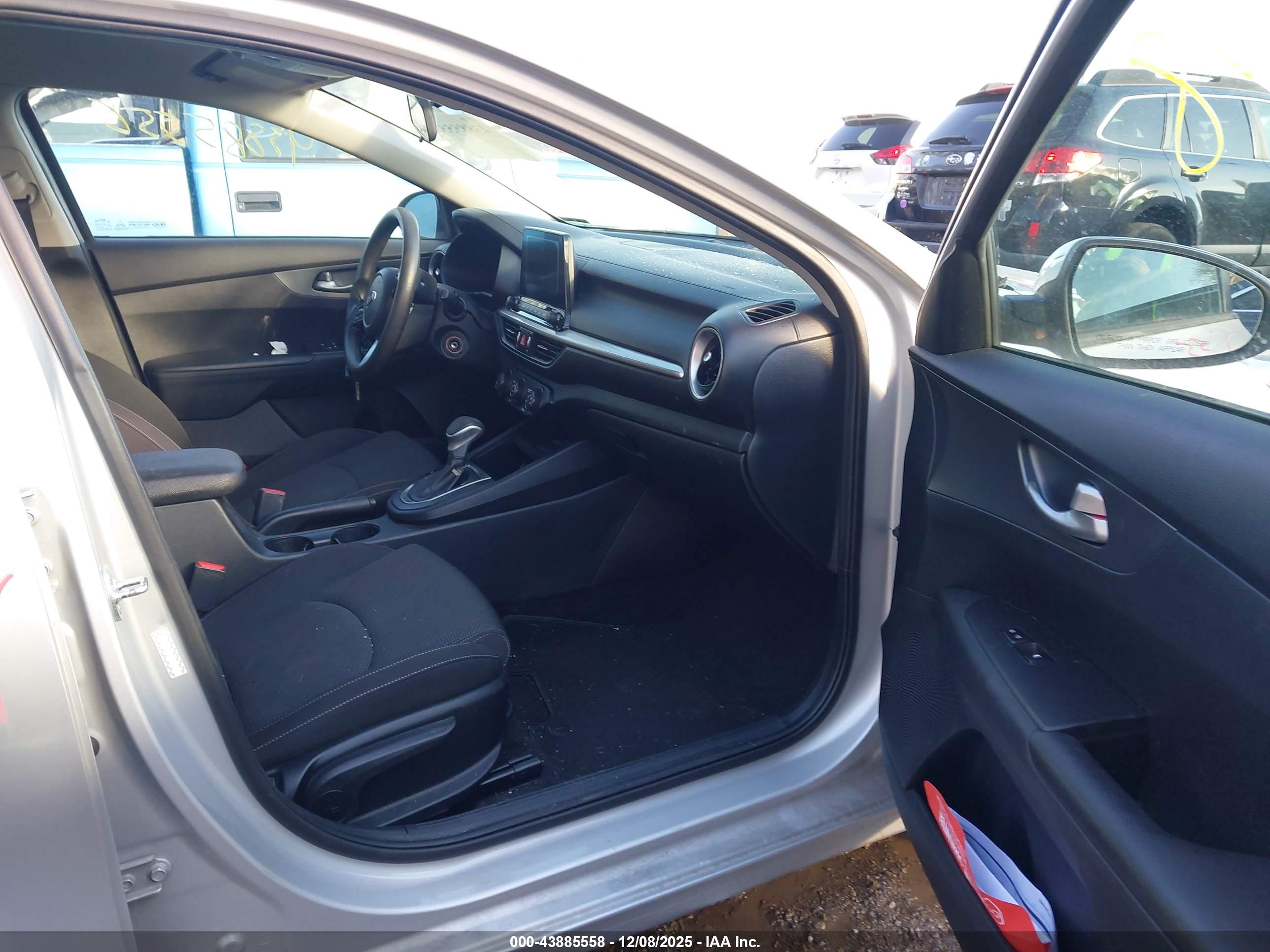 KIA FORTE image 5