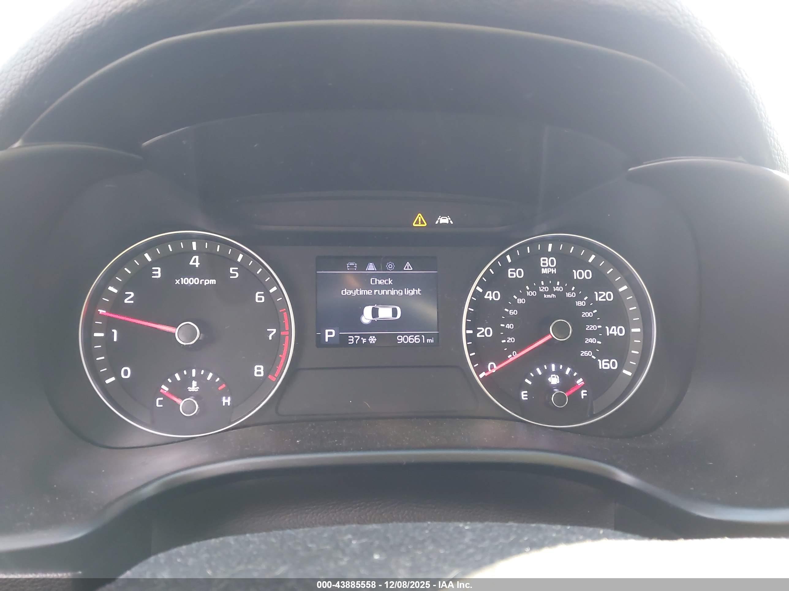 KIA FORTE image 7