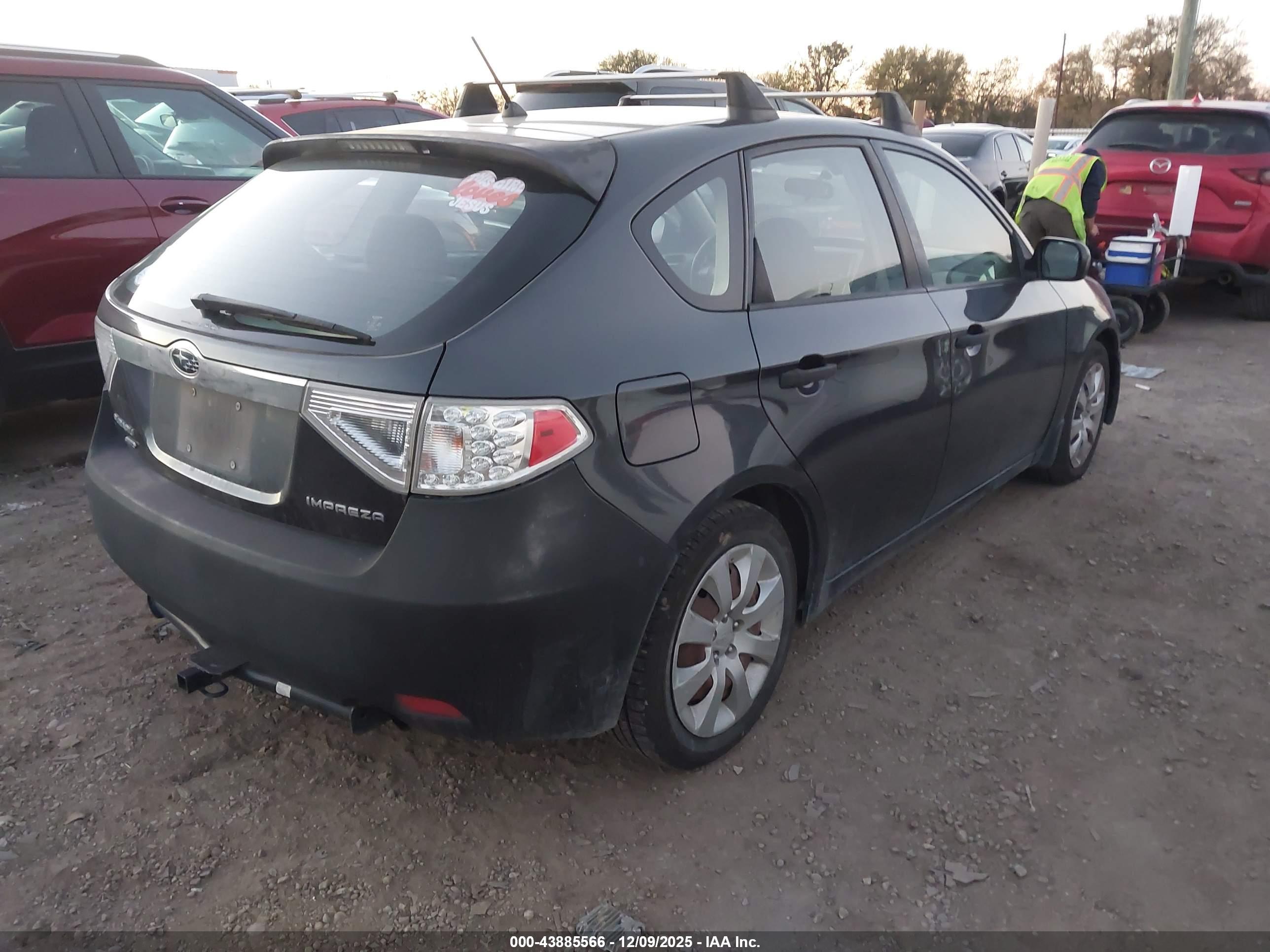 SUBARU IMPREZA image 4