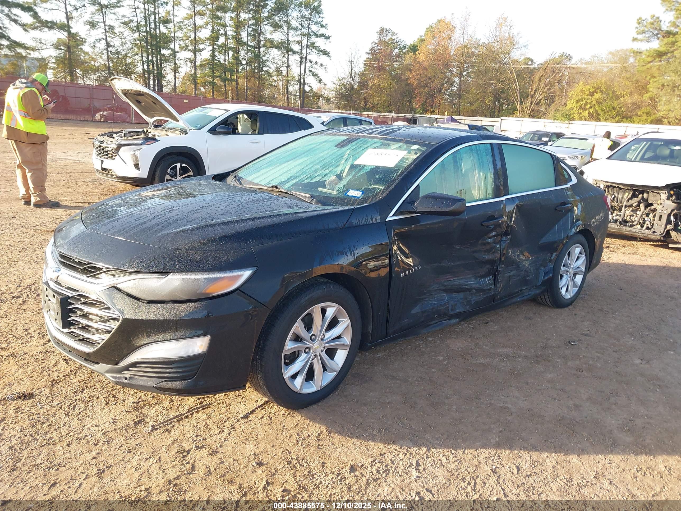 CHEVROLET MALIBU image 2