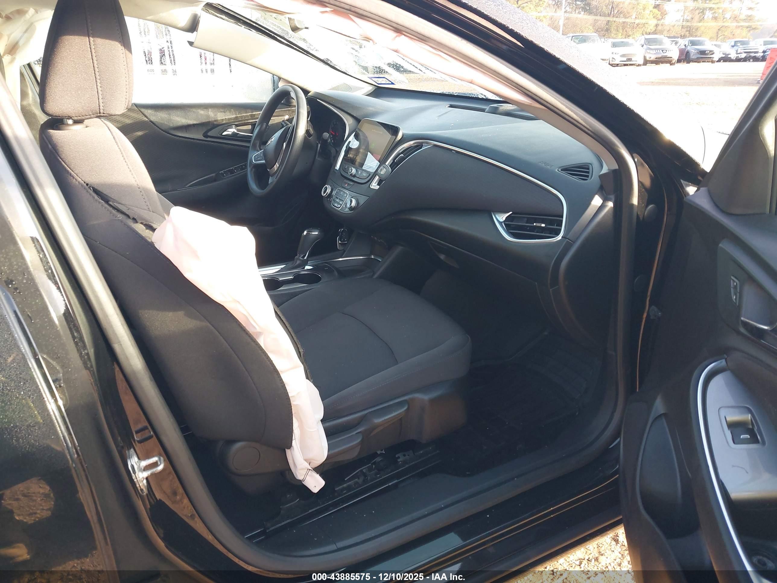 CHEVROLET MALIBU image 5