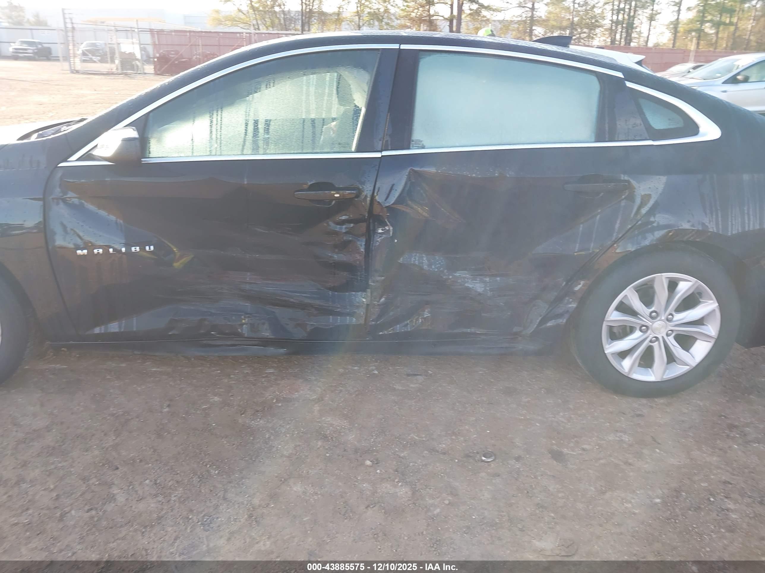 CHEVROLET MALIBU image 6