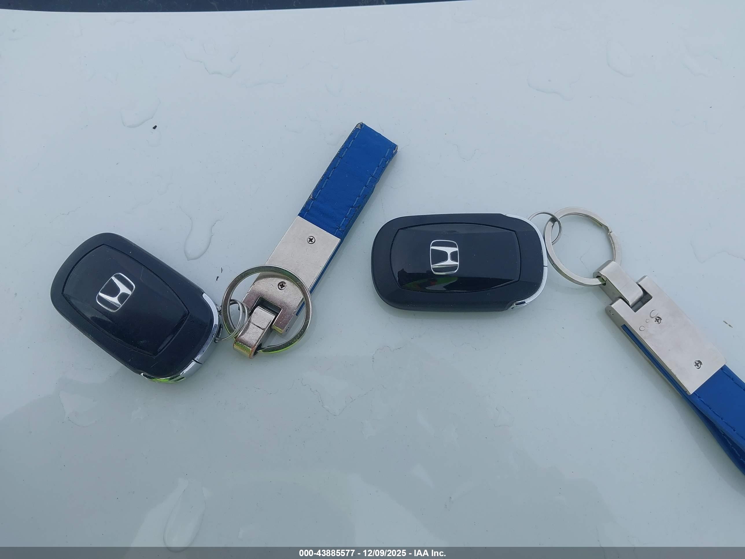 HONDA CIVIC image 11
