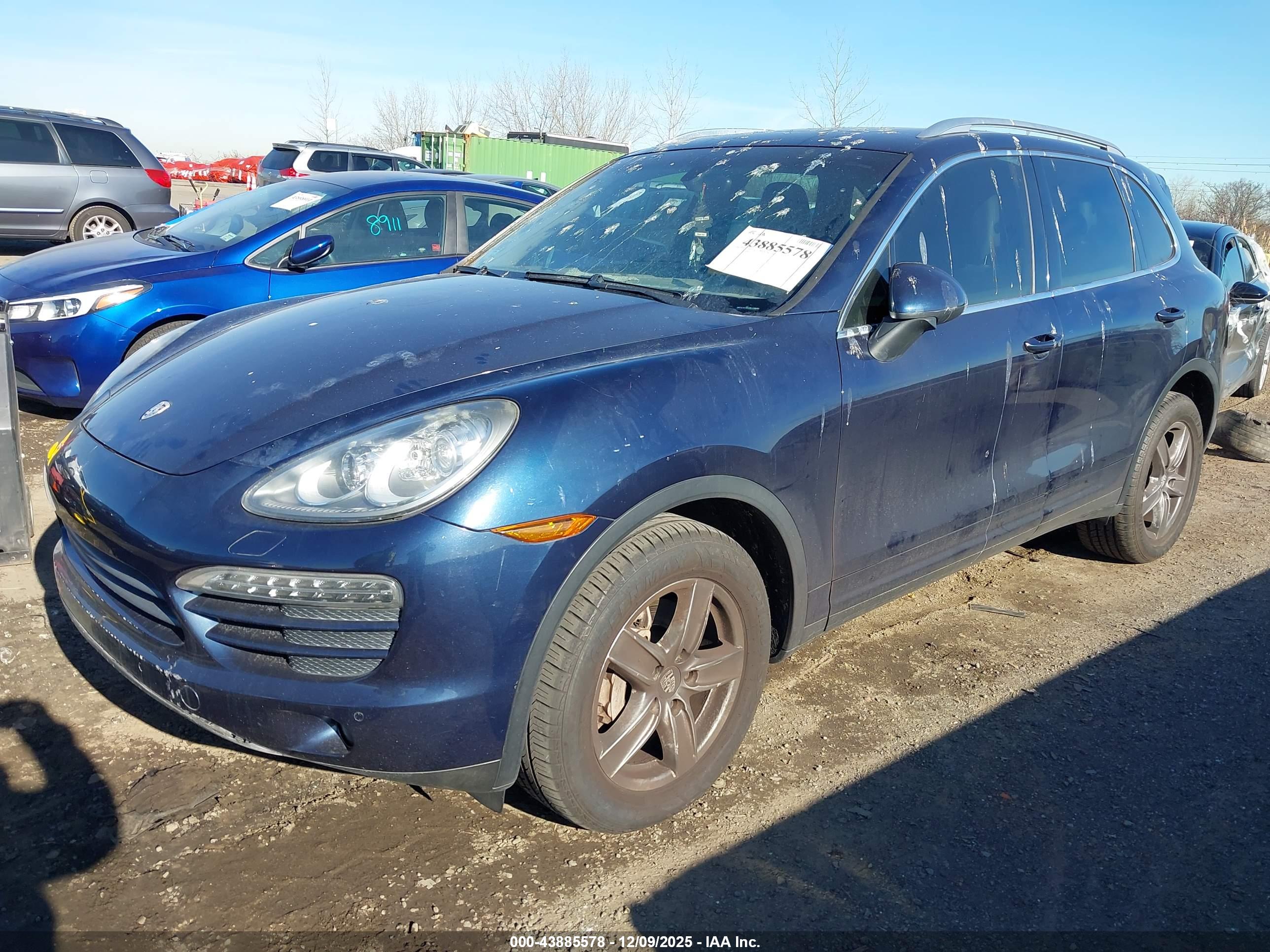 PORSCHE CAYENNE image 2