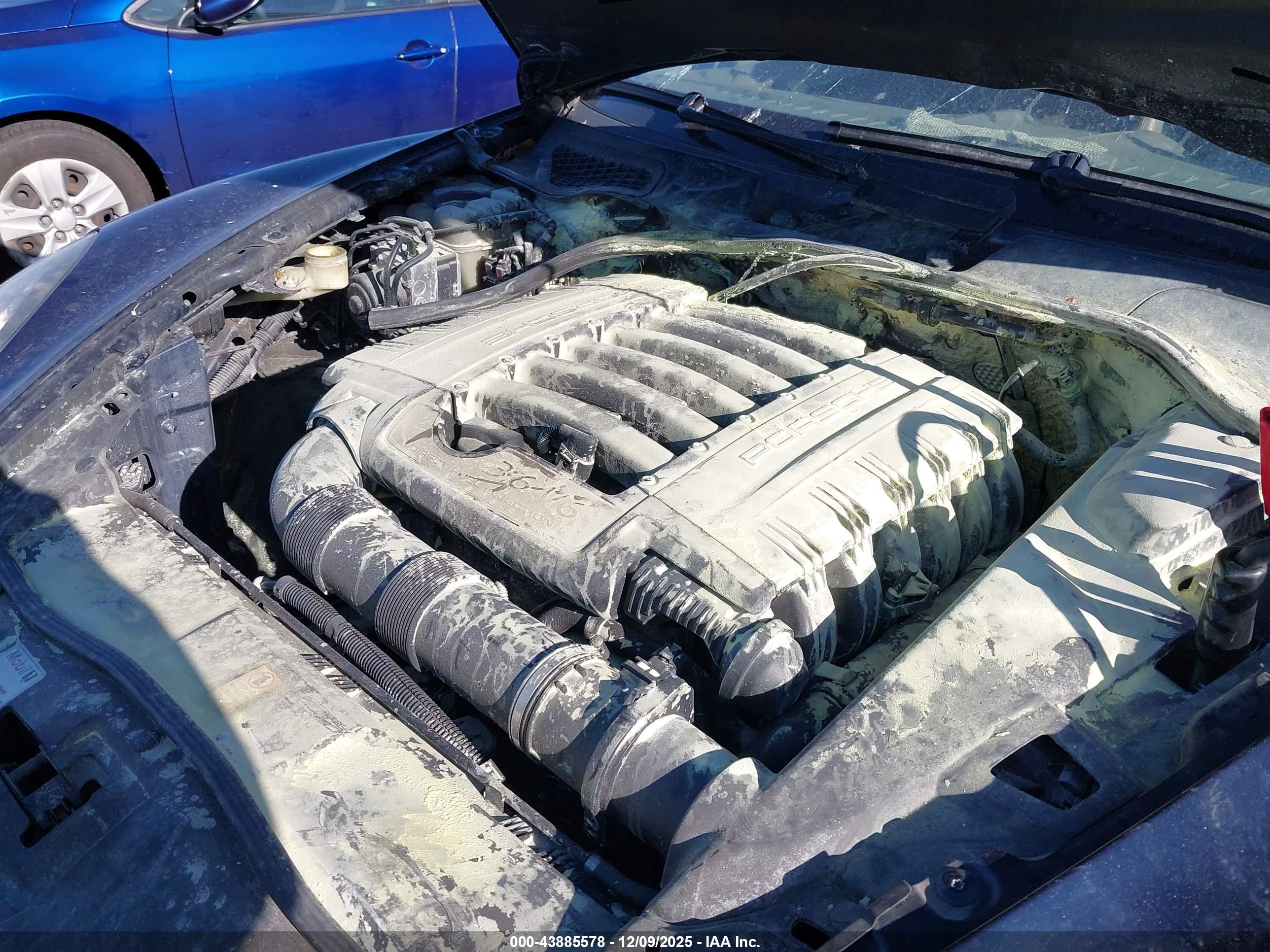 PORSCHE CAYENNE image 6