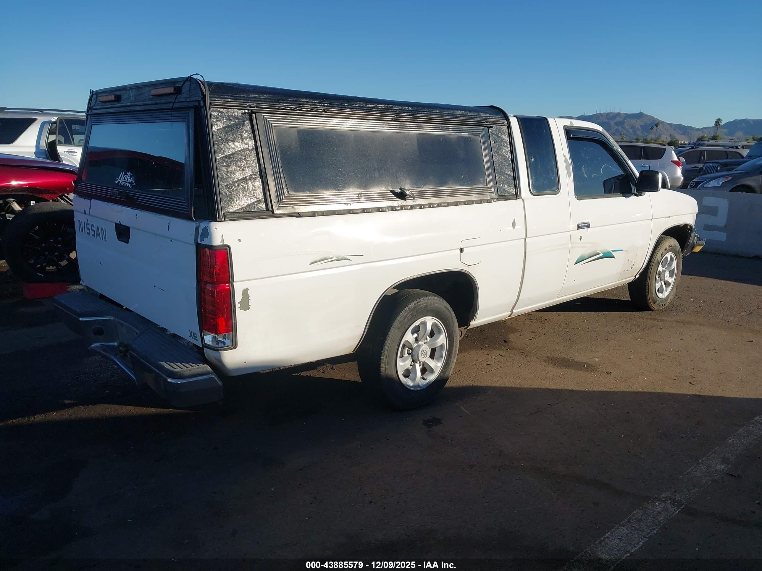 NISSAN TRUCK image 4