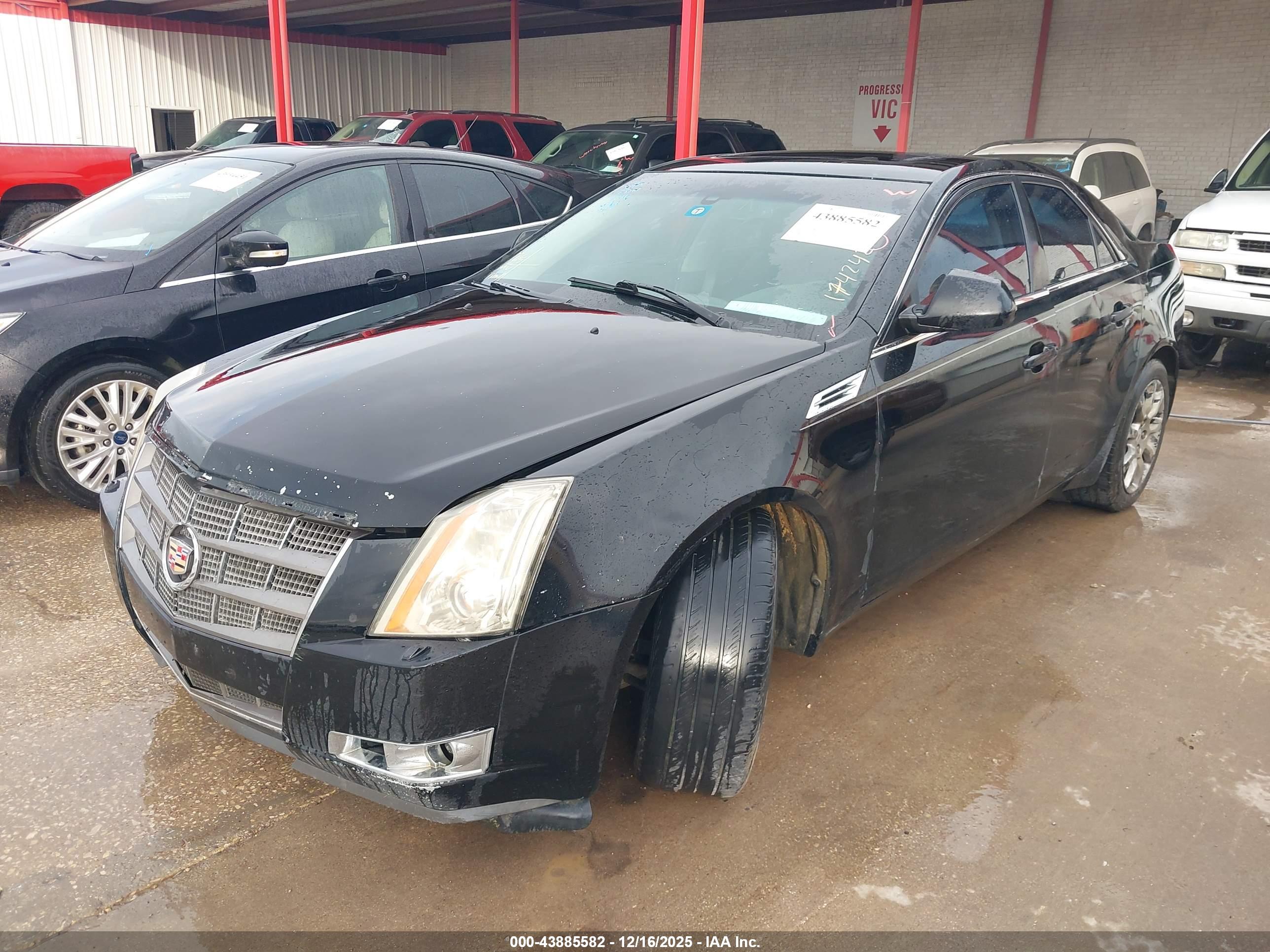 CADILLAC CTS image 2