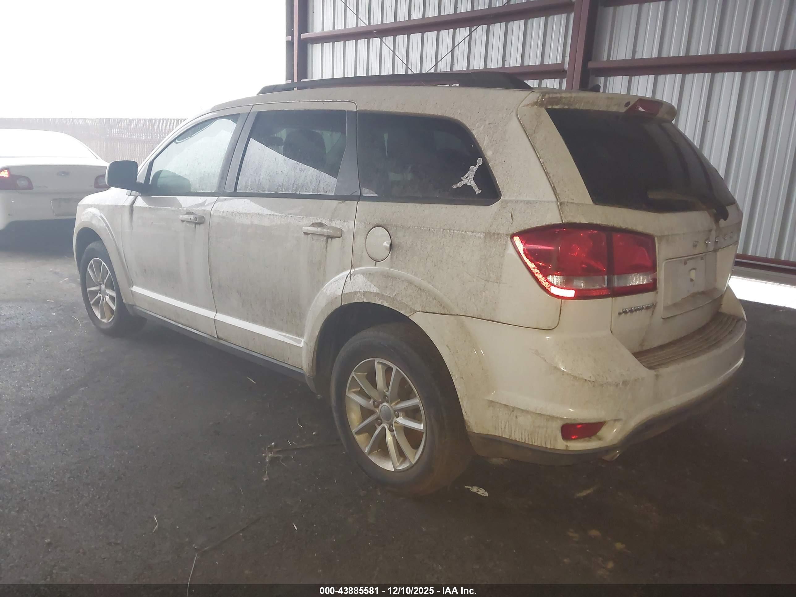 DODGE JOURNEY image 3