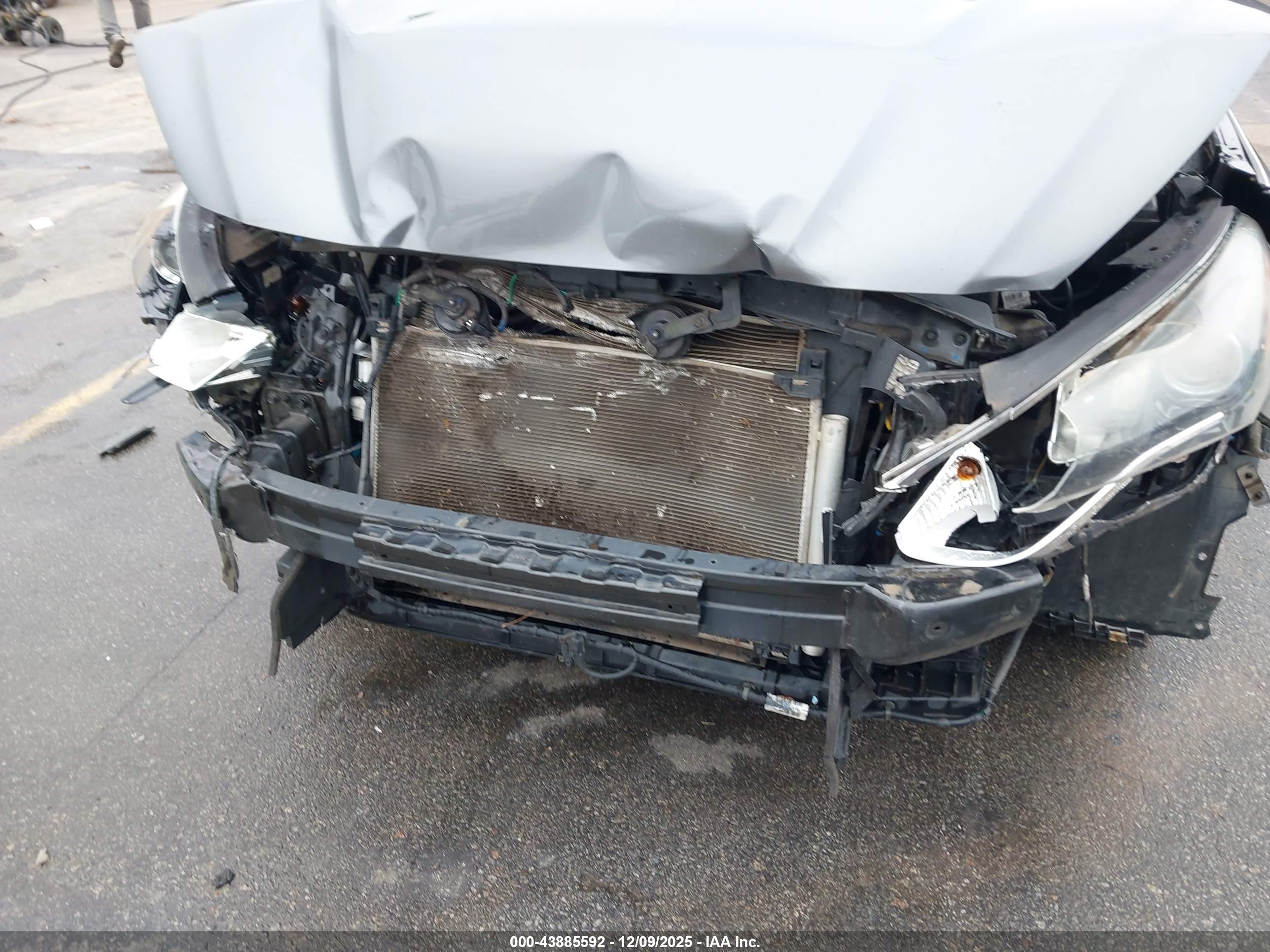 HYUNDAI SONATA image 6