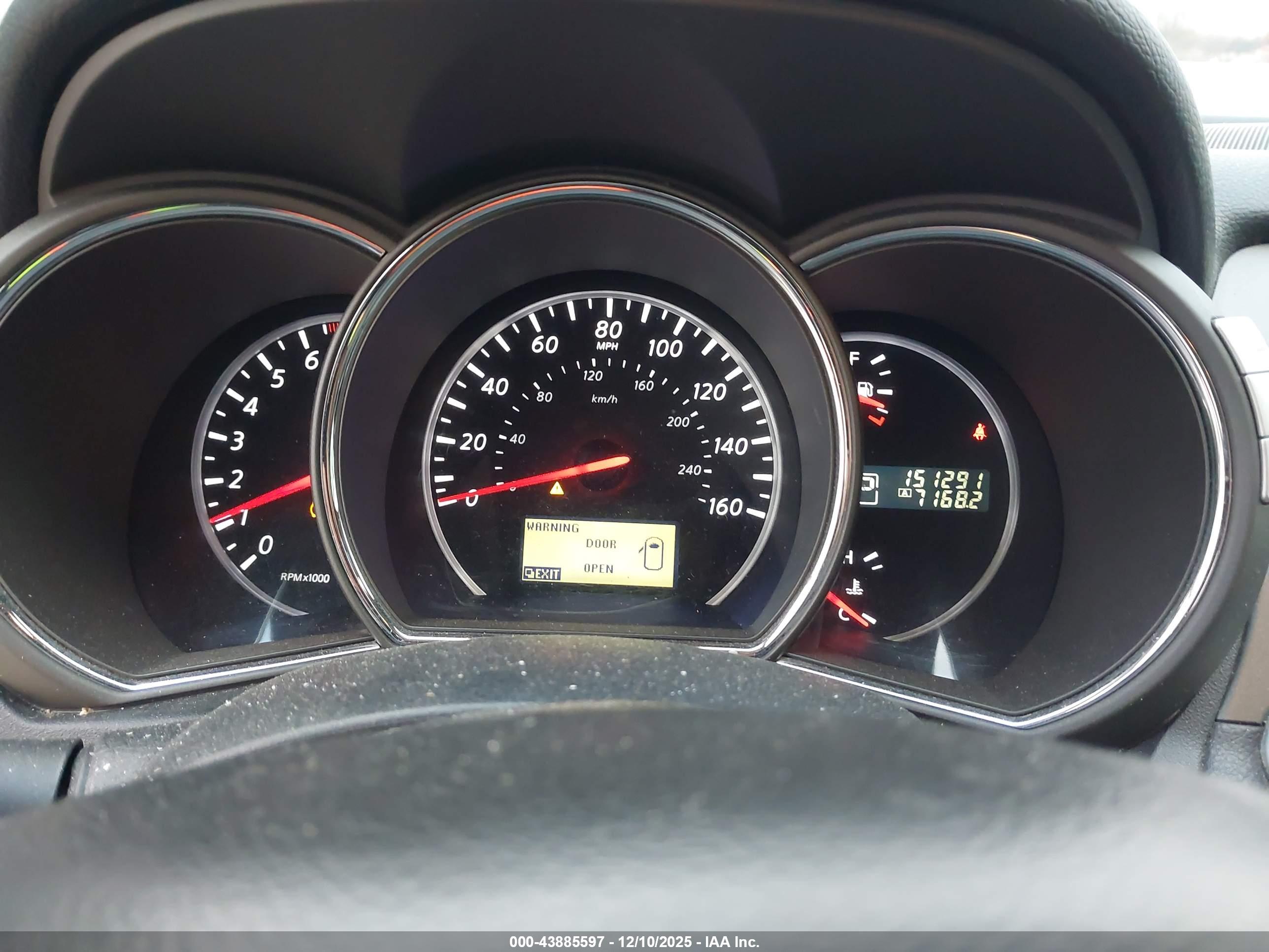 NISSAN MURANO image 7